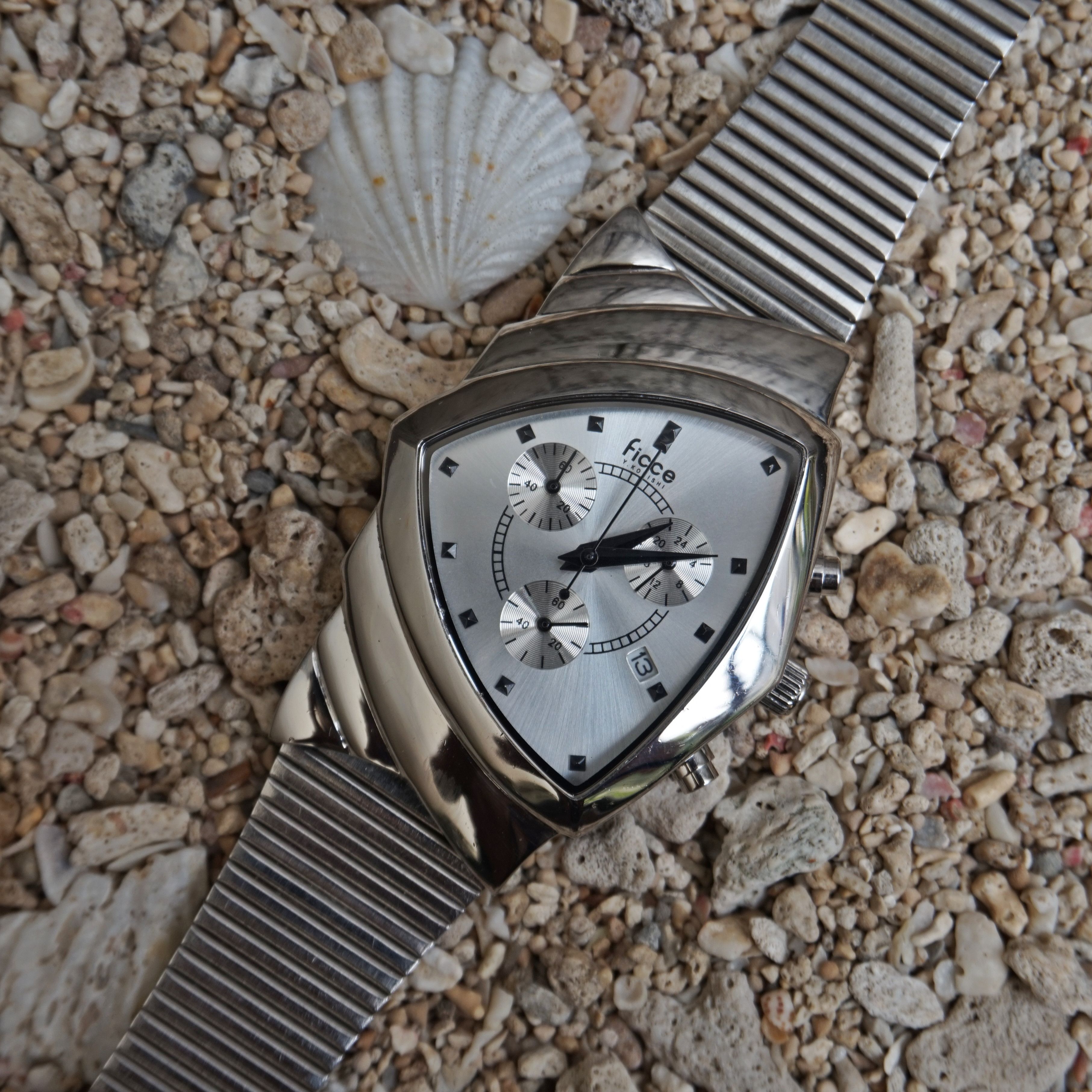 Yoshiyuki Konishi Rare! Yoshiyuki Konishi FICCE Chronograph watch Size ONE SIZE - 2 Thumbnail