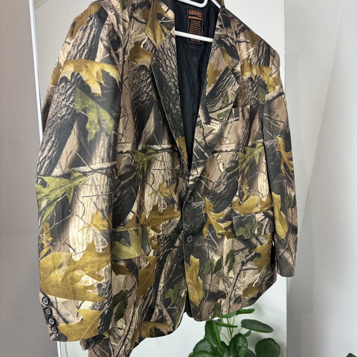 Carhartt Crazy Camo Blazer Realtree Vintage Y2K Style Skater Size 50S - 2 Thumbnail