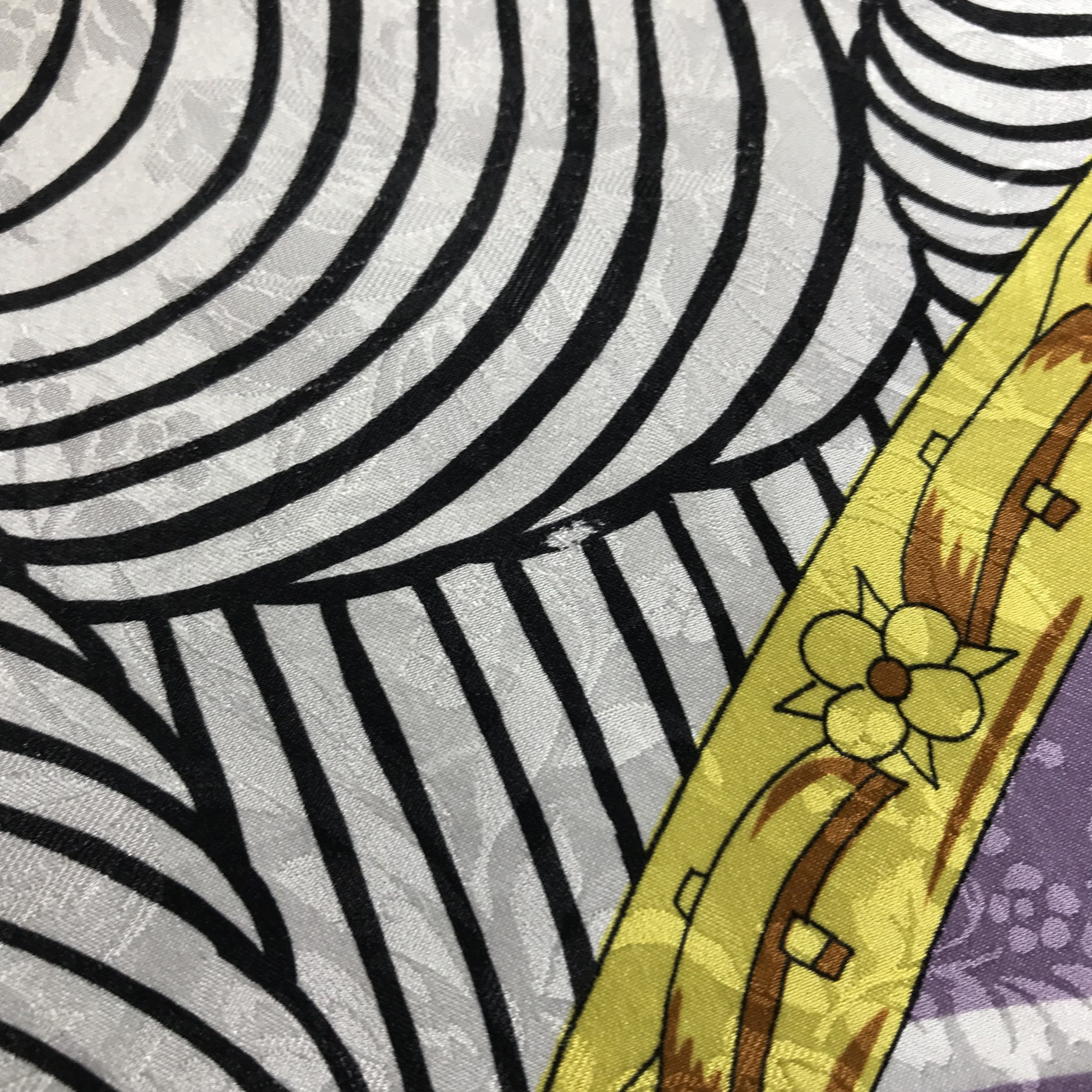 Japanese Brand Kyorin Luxury Floral Silk Scarf M125 Size ONE SIZE - 7 Thumbnail