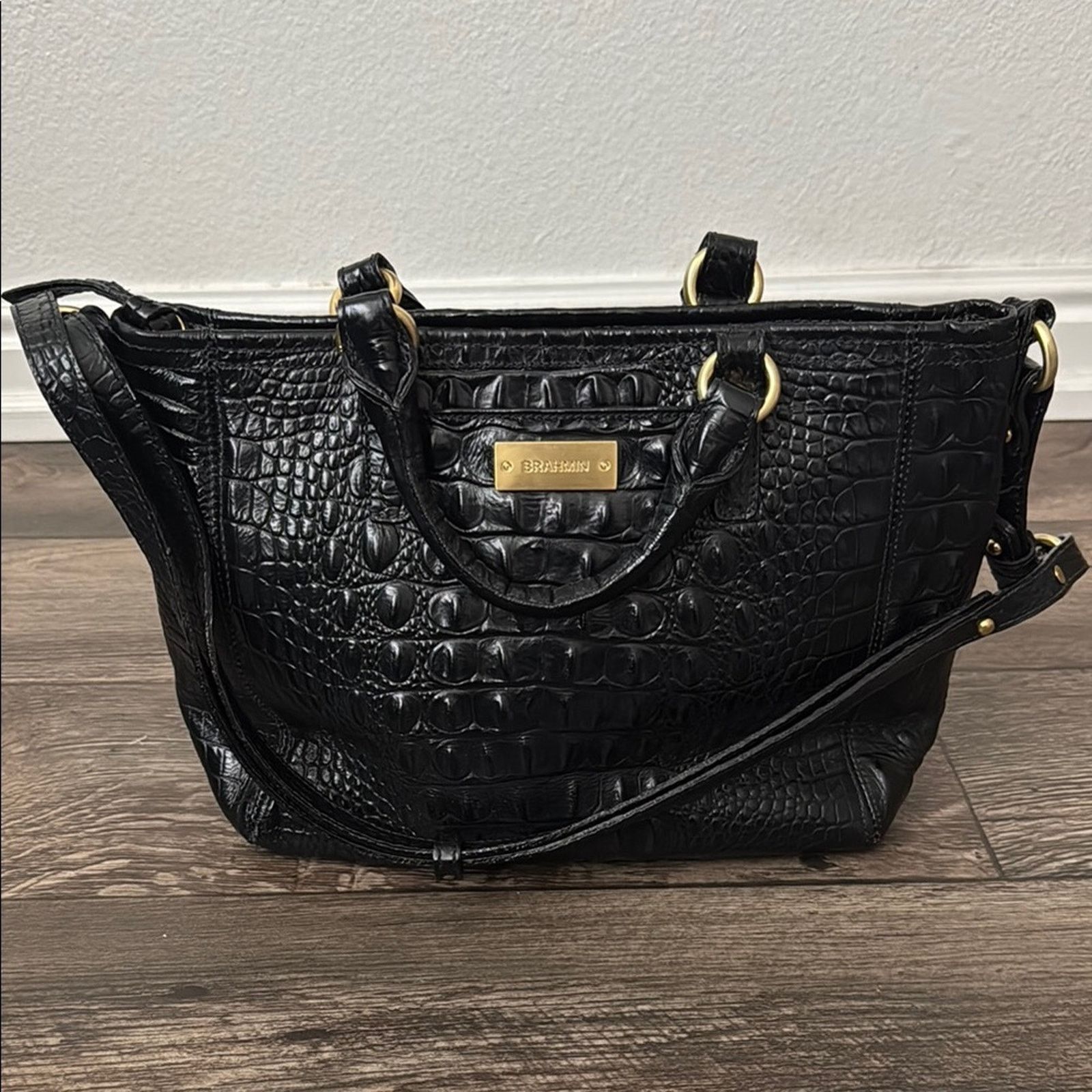 BRAHMIN Brahmin Medium Arno Black Crocodile Embossed Women's Bag Size ONE SIZE - 1 Thumbnail
