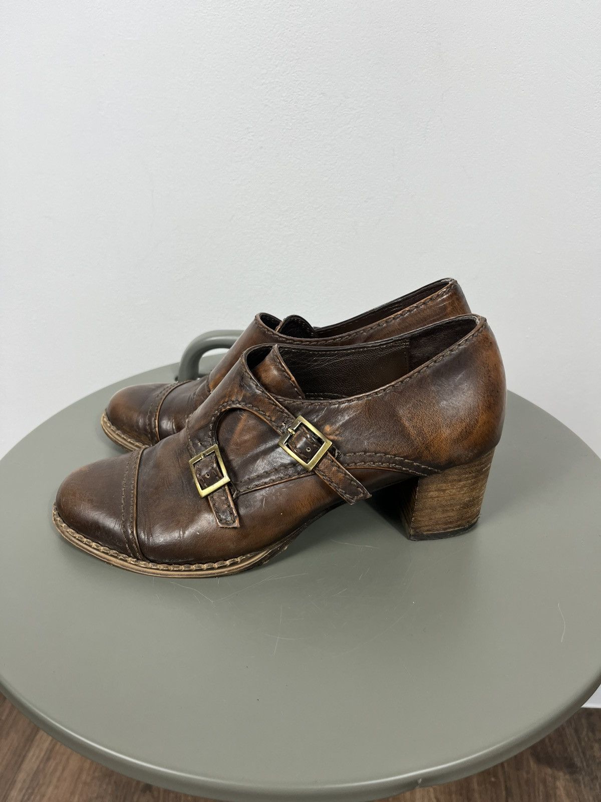 Leather Women’s Leather Buckle Heeled Shoes Brown Vintage EU 38 Size US 7 / IT 37 - 6 Thumbnail