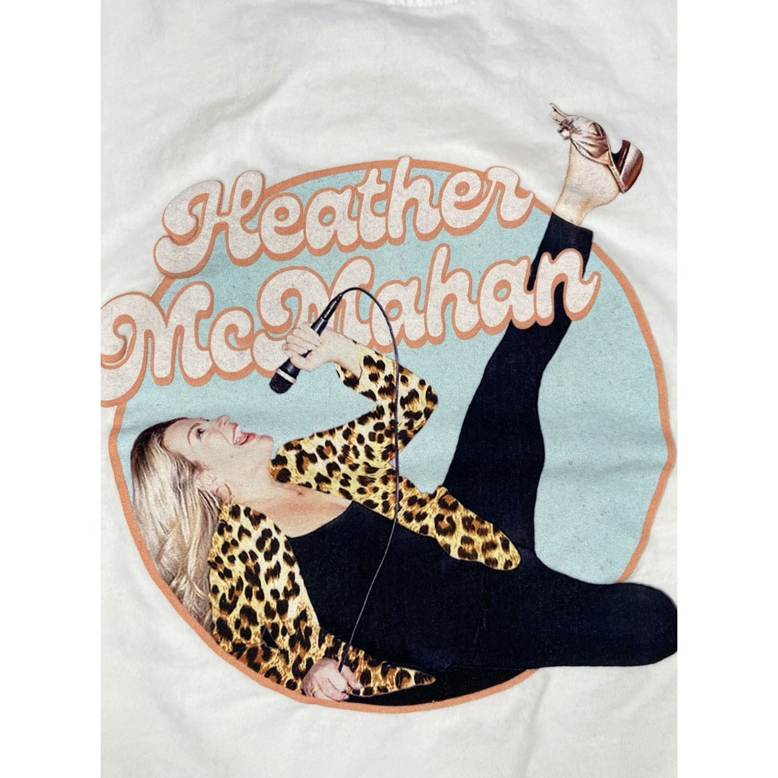 Vintage VINTAGE Heather McMahan The Farewell Tour Graphic T-shirt Women XL White Comedy Size XL / US 12-14 / IT 48-50 - 2 Thumbnail