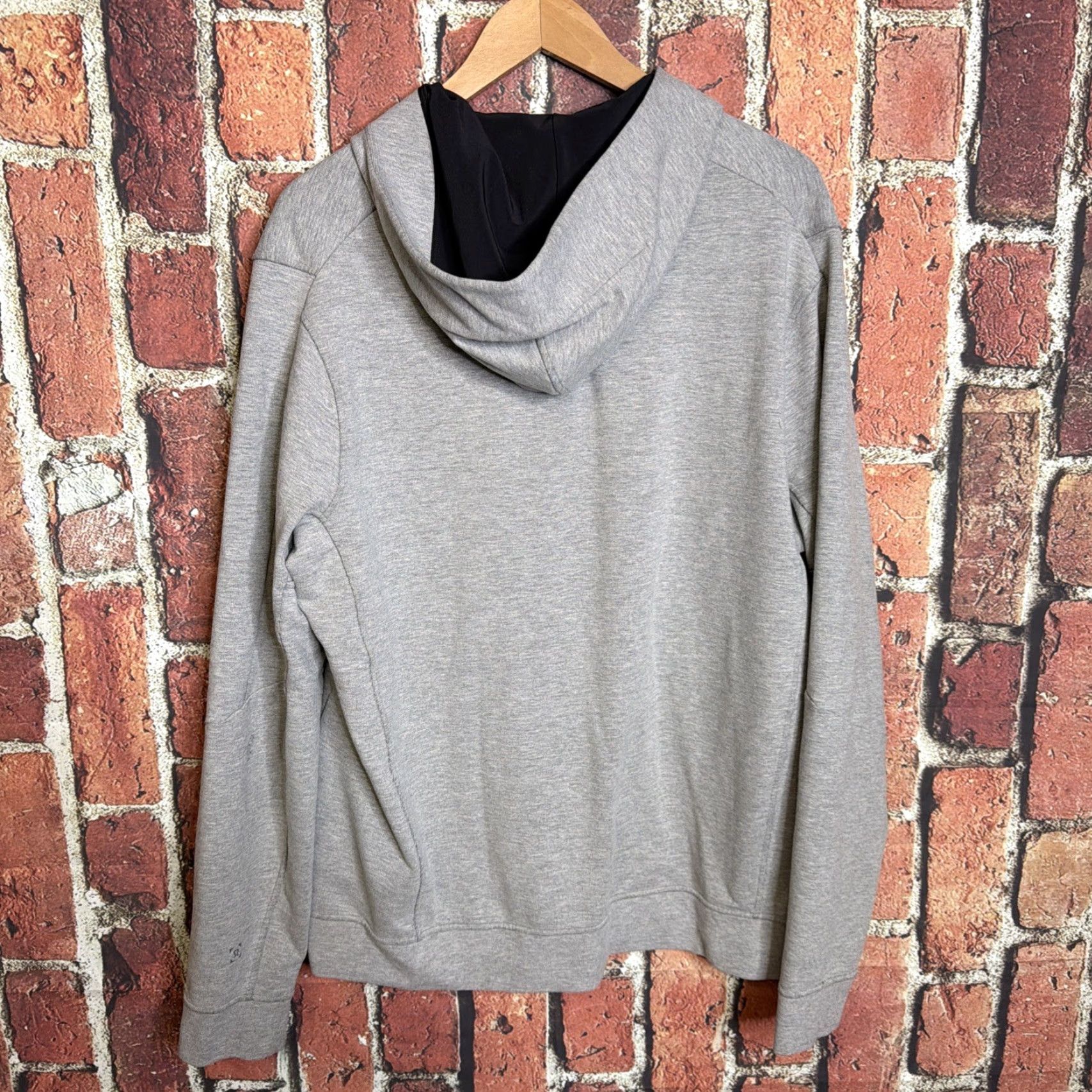 Lululemon VINTAGE? Size US XL / EU 56 / 4 - 3 Thumbnail