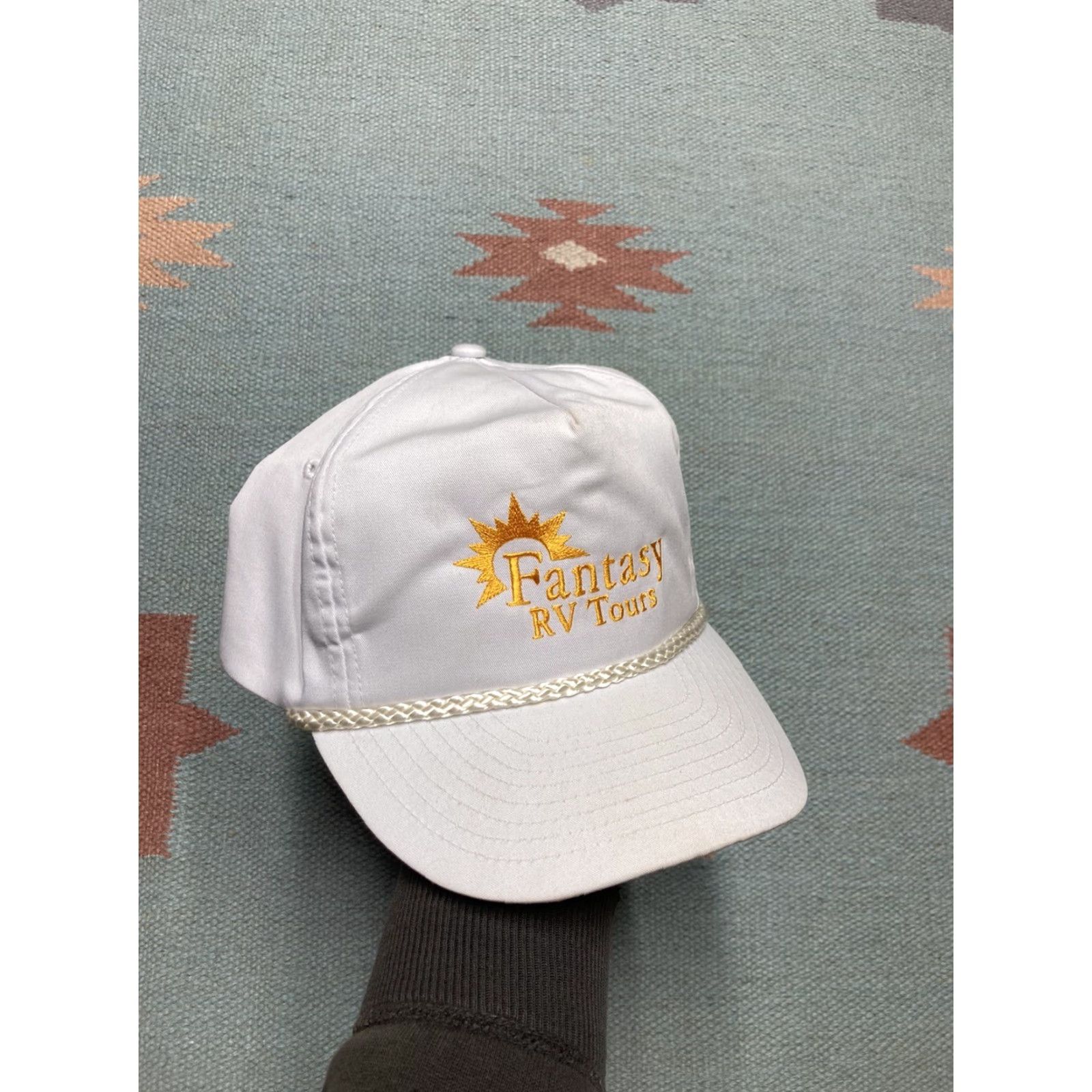 Vintage VINTAGE SnapBack hat cap fantasy RV tours Las Vegas travel agency white Men Adjustable White SnapBack Hats Travel Mens Size ONE SIZE - 2 Thumbnail