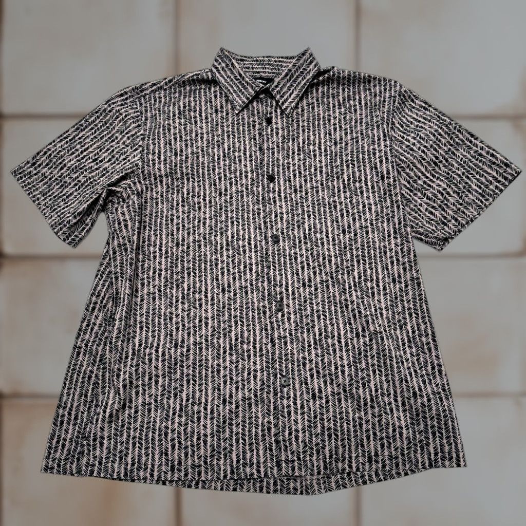 Theory **THEORY Mens XL Purple Striped Short Sleeve Button-Up Shirt** User: THEORY Mens XL Purple Striped Short Sleeve Button-Up Shirt Size US XL / EU 56 / 4 - 1 Thumbnail