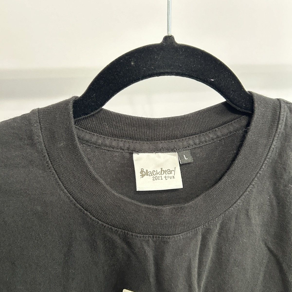 Other Blackbear Bubble Graphic Tour Tshirt Size Large - "Noreen" Size US L / EU 52-54 / 3 - 18 Thumbnail