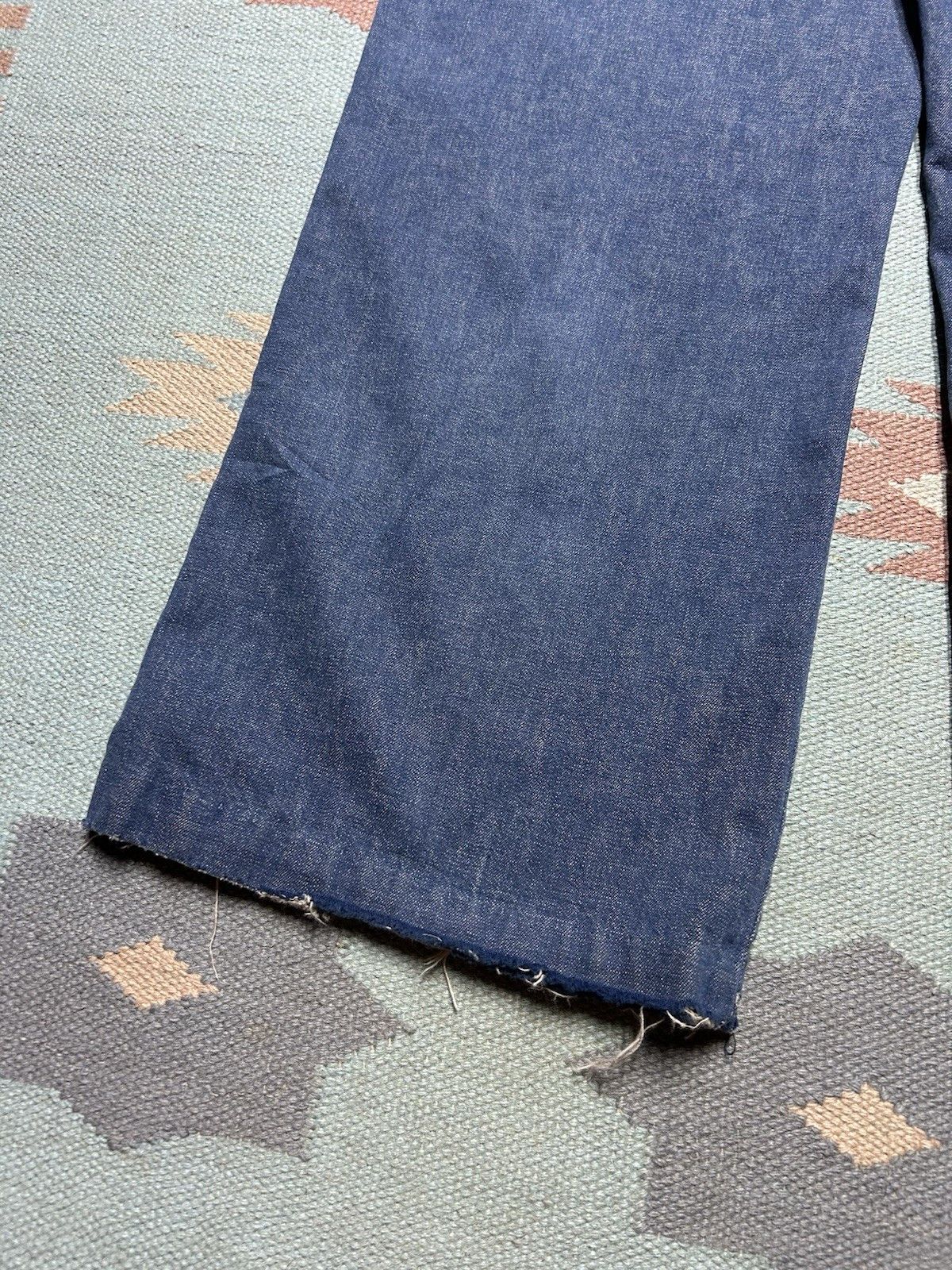 Vintage VTG 70s denim bell bottom jeans wide flare hippie dark 32x29 Size 32" / US 10 / IT 46 - 9 Thumbnail