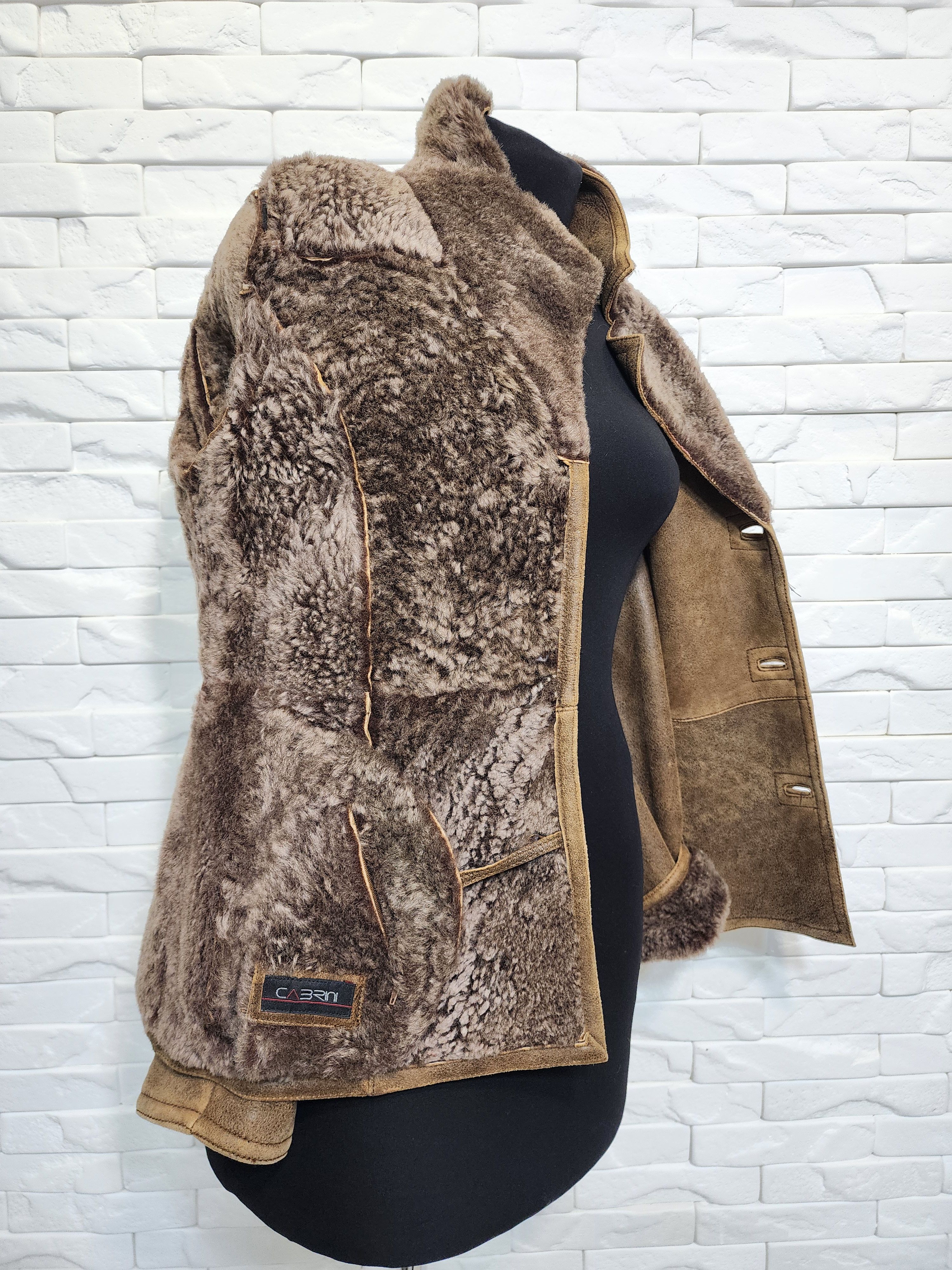 Genuine Leather Brown Sheepskin Coat: Women's Warm Genuine Fur Winter Coat Size M / US 6-8 / IT 42-44 - 8 Thumbnail