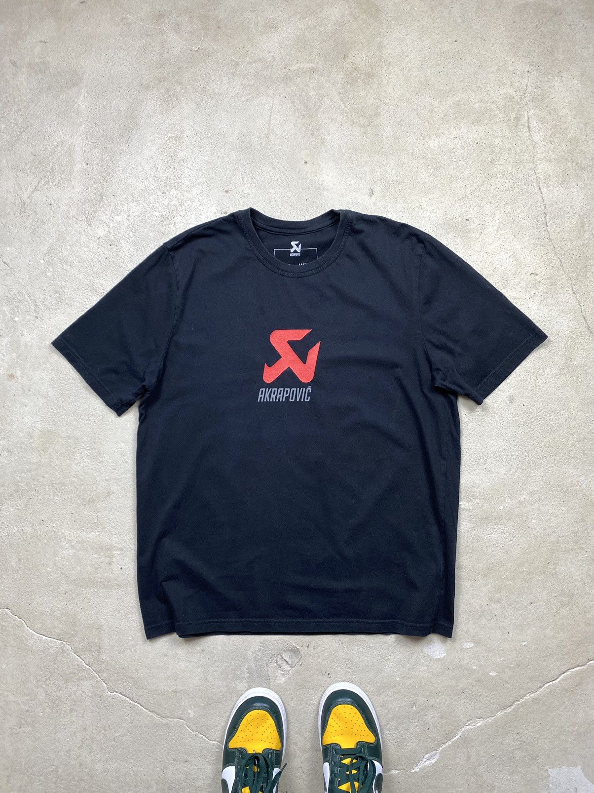 Vintage 00’s Vintage Akrapovic Racing T Shirt Bmw M Mercedes Audi Size US XL / EU 56 / 4 - 1 Thumbnail