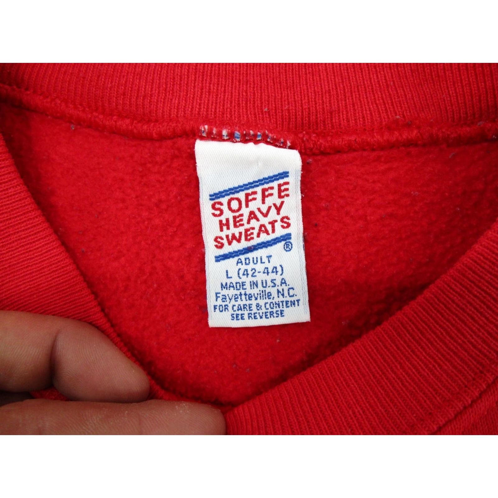 Soffe VINTAGE Wisconsin Oshkosh Spell Out Red Sweatshirt Mens L Size US L / EU 52-54 / 3 - 3 Thumbnail