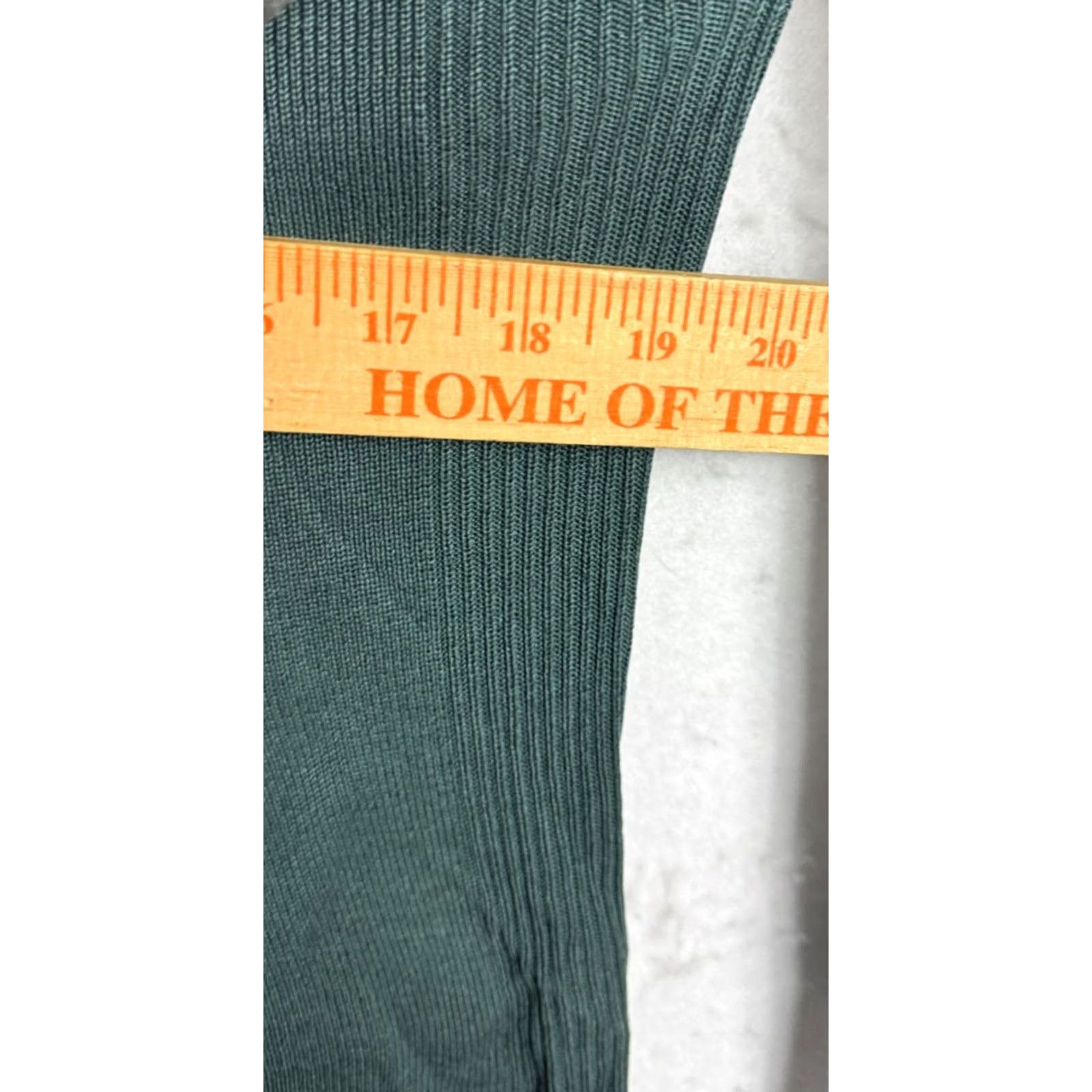 Vintage VINTAGE Carlisle Cardigan Shirt Women’s Small Green 100% Silk Long Sleeve Button Ribbed 90s Designer Womens Size S / US 4 / IT 40 - 5 Thumbnail