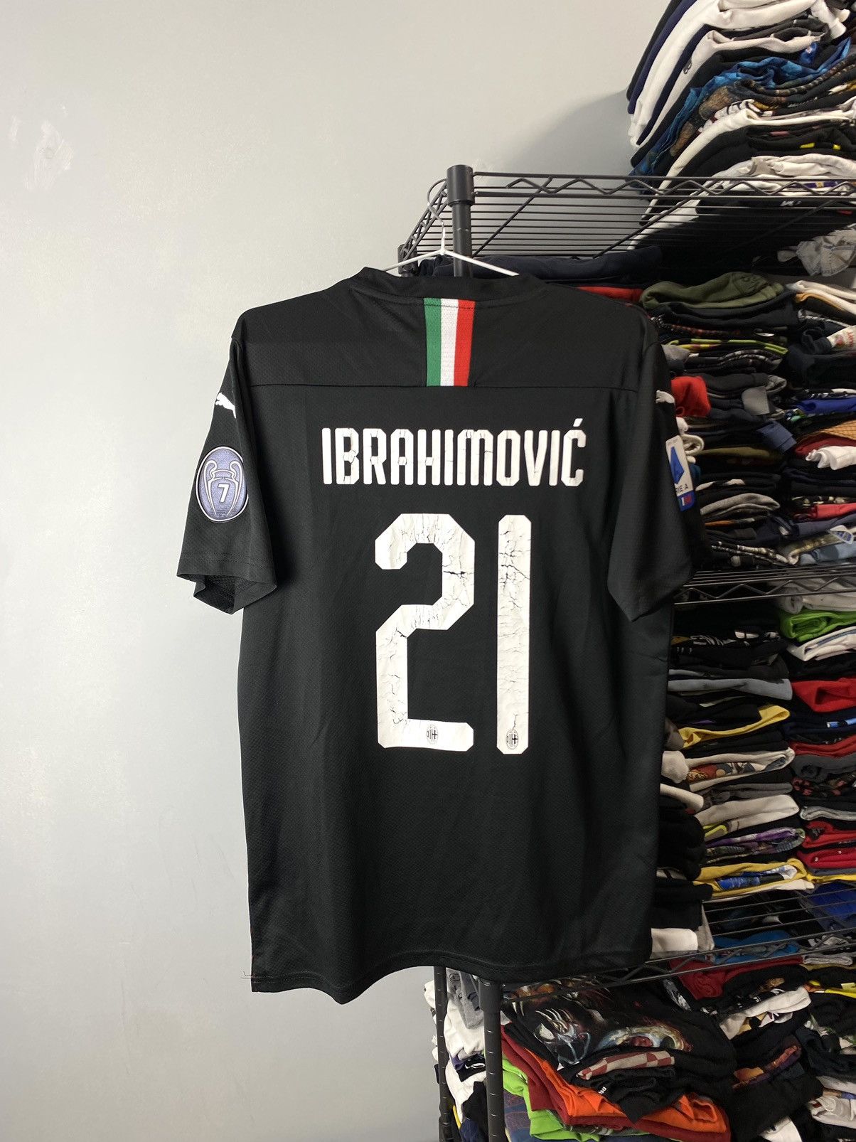 Puma Vintage Puma Ibrahimovic ACM Milan Soccer Jersey T Shirt Size US M / EU 48-50 / 2 - 2 Thumbnail