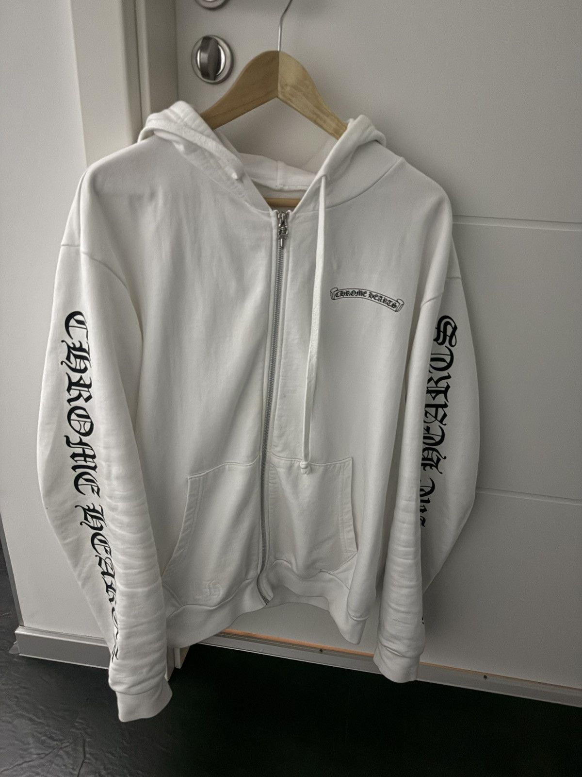 Chrome Hearts Chrome Hearts White Scroll Zip Hoodie Size US M / EU 48-50 / 2 - 1 Thumbnail