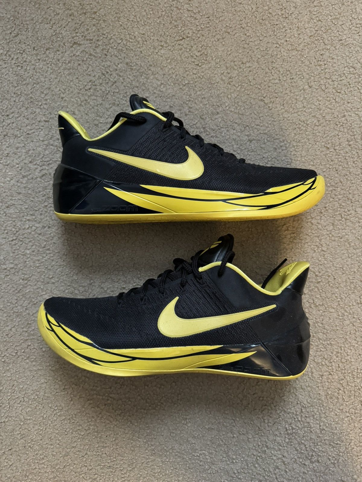 Nike Kobe A.D Oregon Size US 11 / EU 44 - 1 Thumbnail