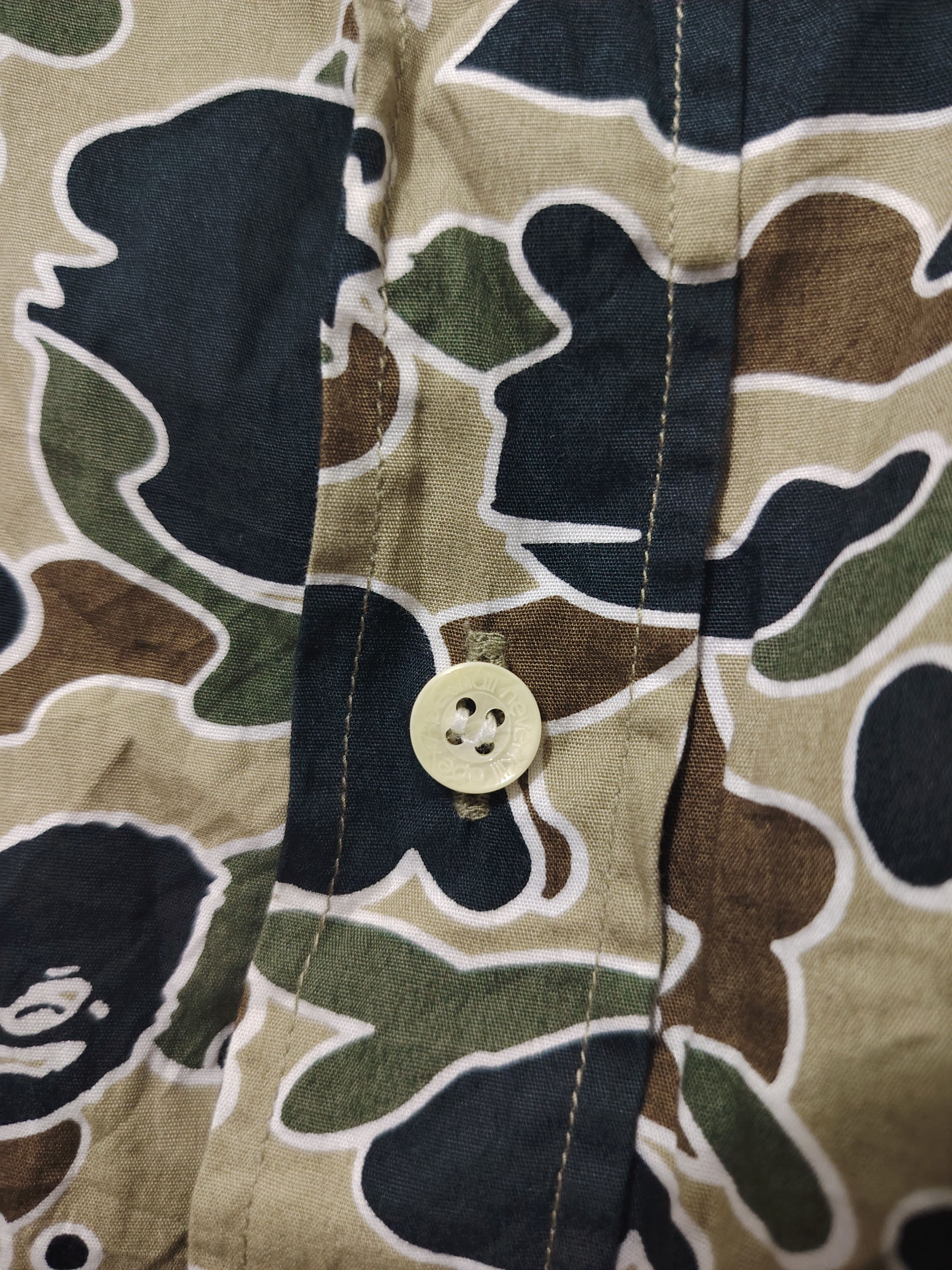 Bape Camouflage A Bathing Ape Bape Shirt Button up Size US L / EU 52-54 / 3 - 7 Thumbnail