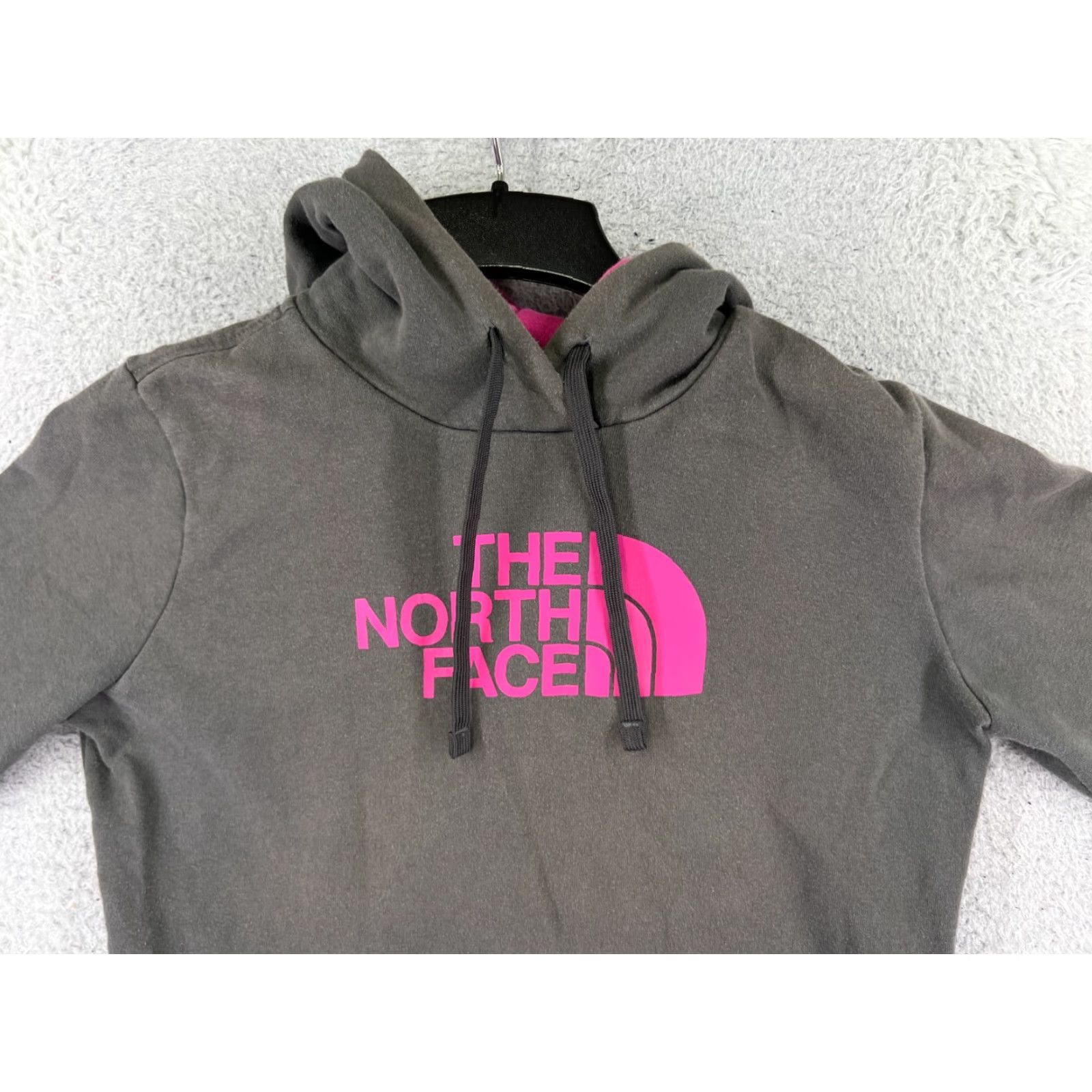 The North Face The North Face Womens Hoodie Medium Gray Pink Cotton Blend Pocket FADED Sweater Size M / US 6-8 / IT 42-44 - 4 Thumbnail