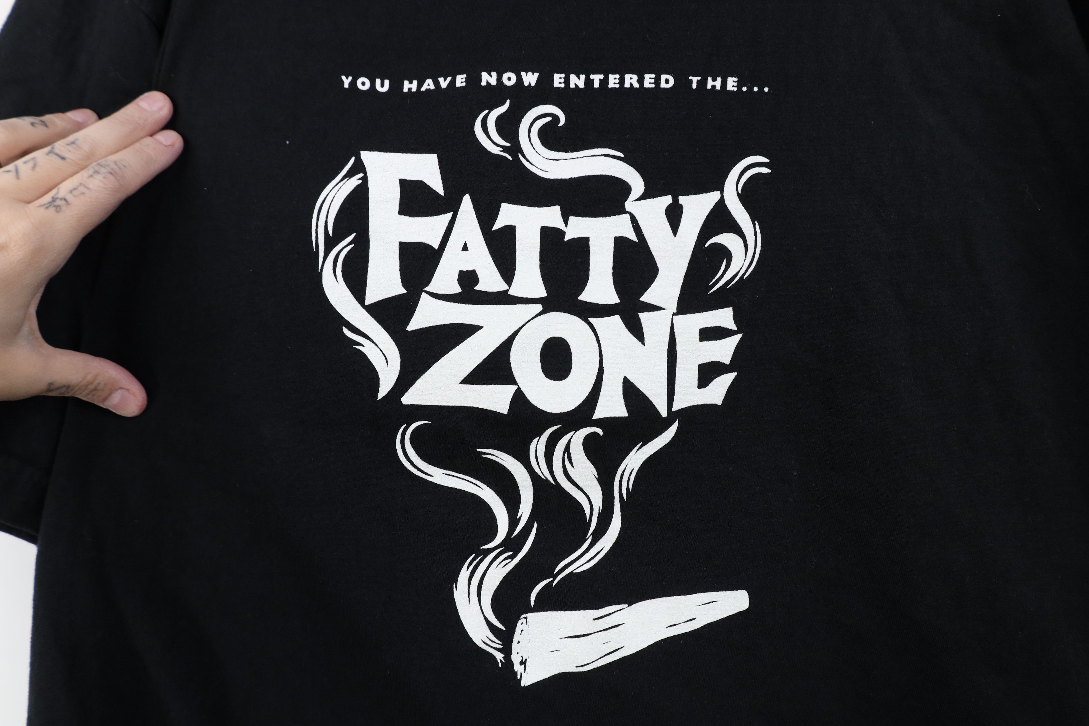 Vintage Vintage 90s Entered The Fatty Zone Blunt Weed T-Shirt Black Size US XL / EU 56 / 4 - 4 Thumbnail