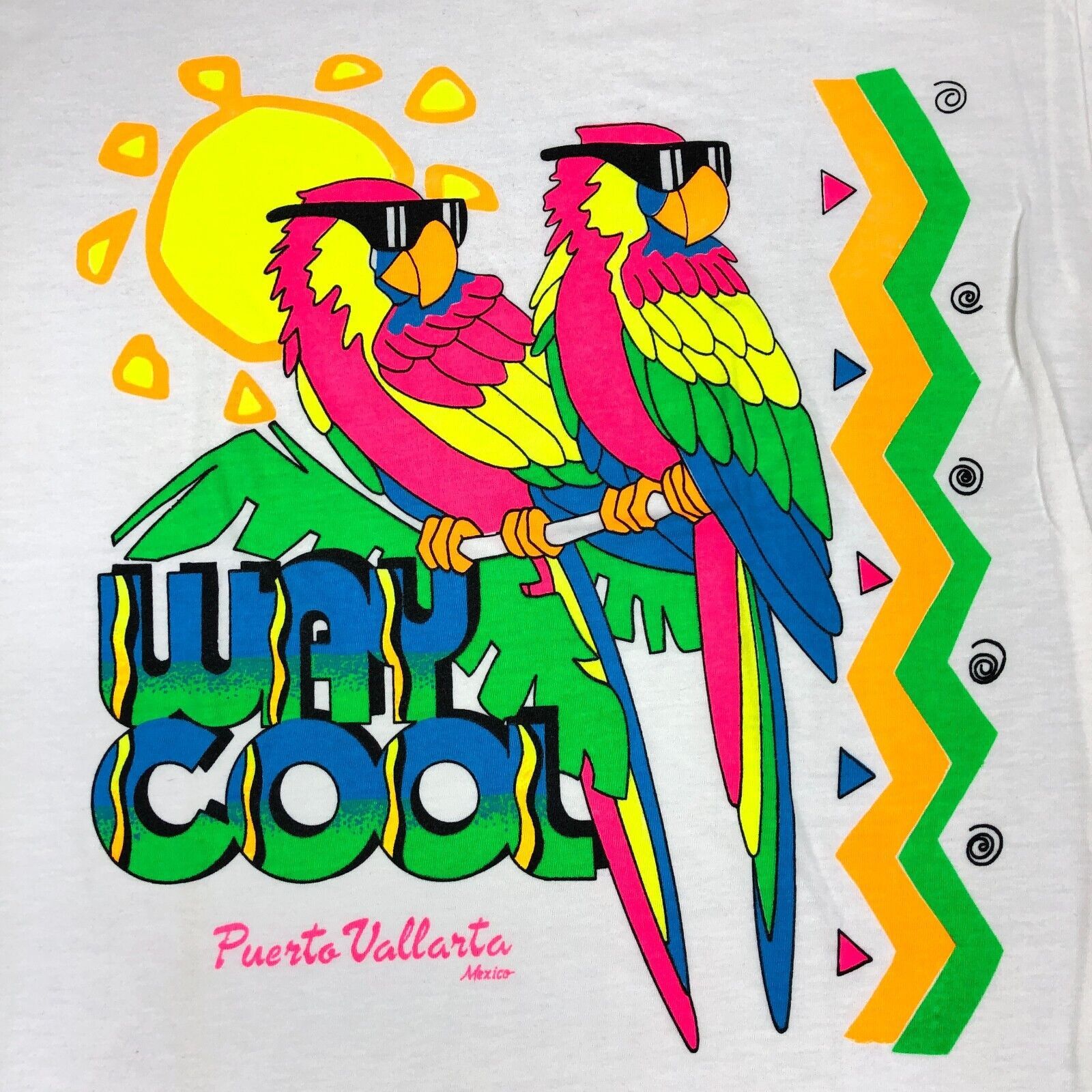 Vintage Vintage 90s Puerto Vallarta Way Cool Parrots Tee Size XL Size US XL / EU 56 / 4 - 2 Thumbnail