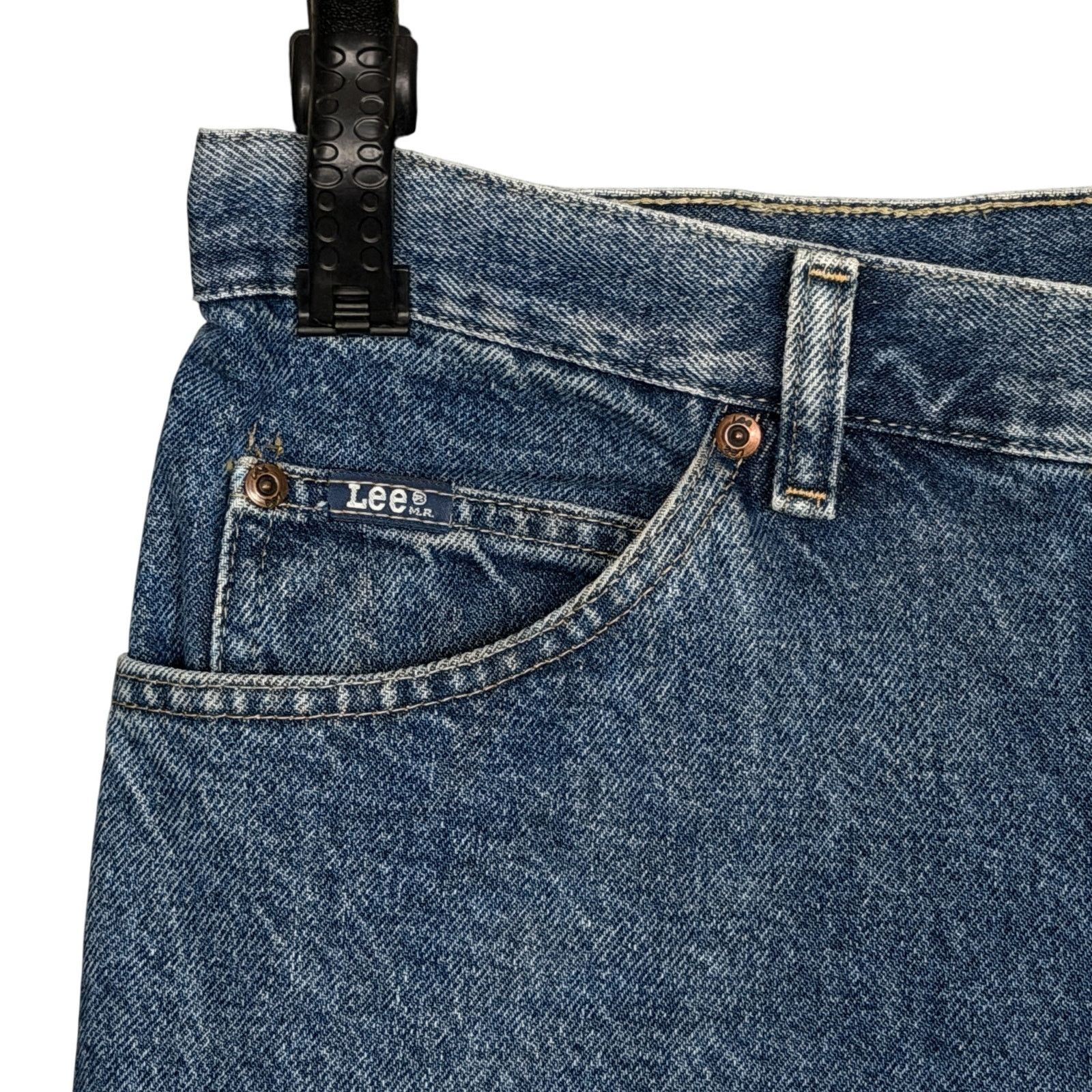 Lee Vintage 90s Lee Men's 32x32* Hemmed Straight Leg Blue Jeans Size US 32 / EU 48 - 3 Thumbnail