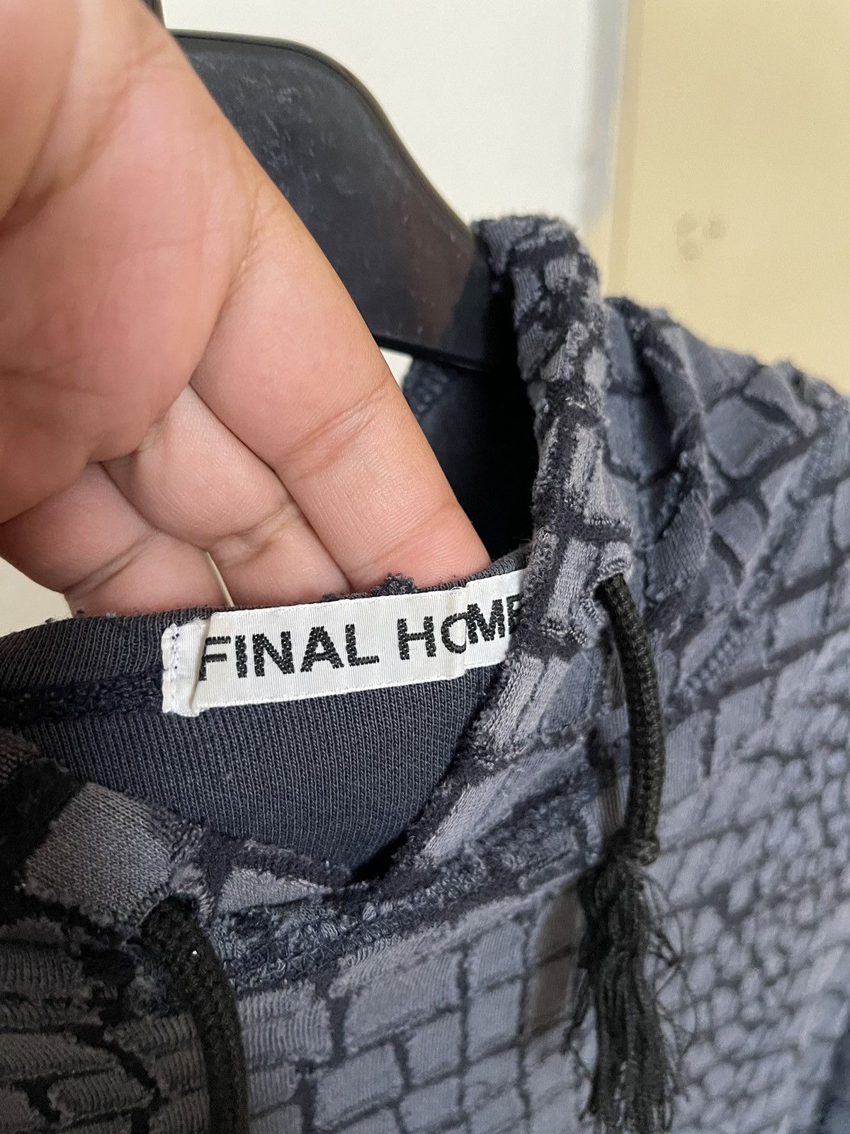 Final Home Final Home Crocodile Pattern Patches Hoodie Size US L / EU 52-54 / 3 - 8 Thumbnail