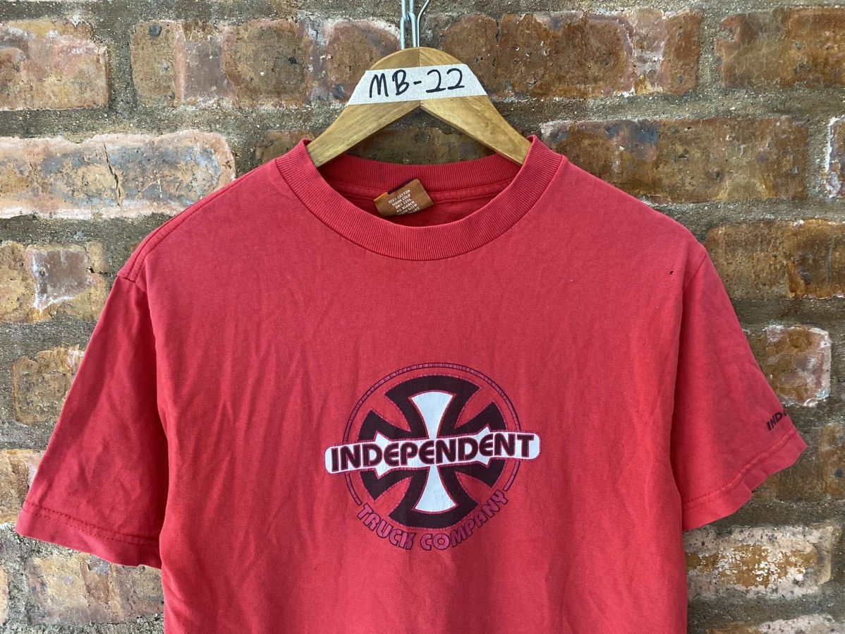 Independent Truck Co. 1990s 🔥 OG independent logo tee Size US S / EU 44-46 / 1 - 3 Thumbnail