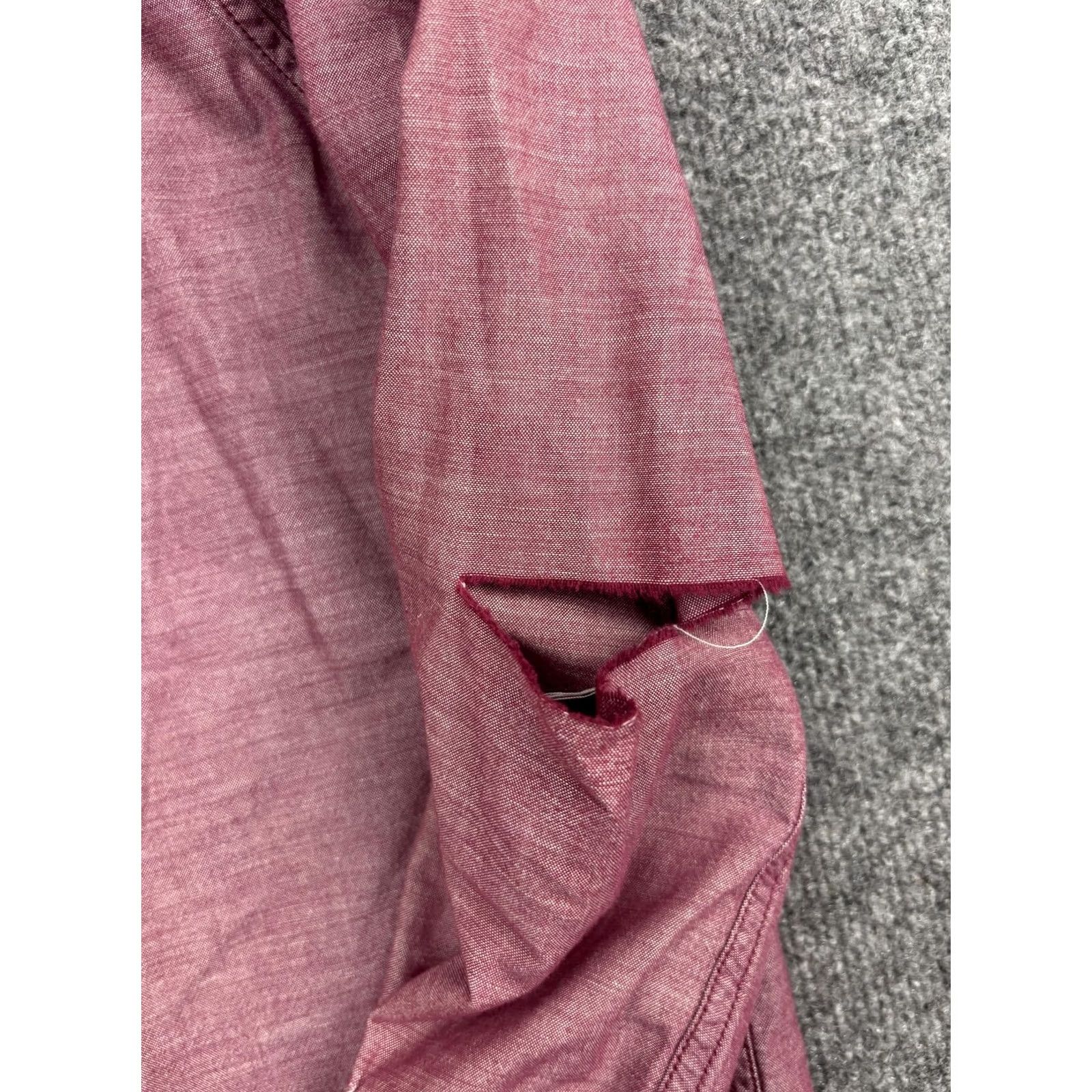 Patagonia Patagonia Shirt Mens Large Pink Chambray Long Sleeve Button-Front Casual Outdoor Size US L / EU 52-54 / 3 - 6 Thumbnail