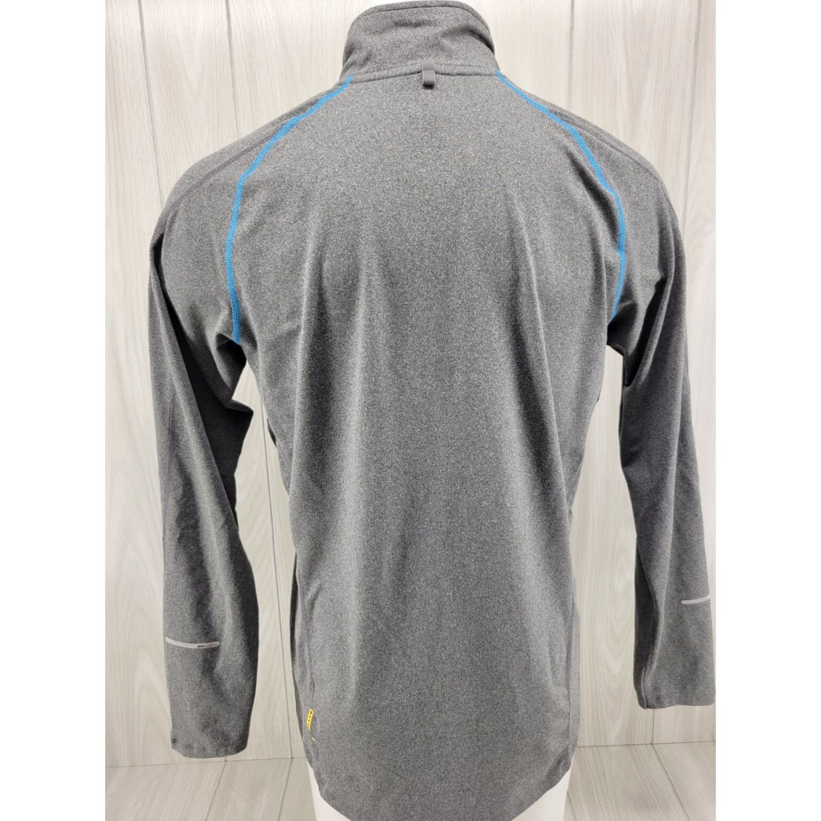Nike Nike Fit Livestrong 1/4 Zip LS Pullover Performance Shirt Mens Size Medium Gray Size US M / EU 48-50 / 2 - 6 Thumbnail