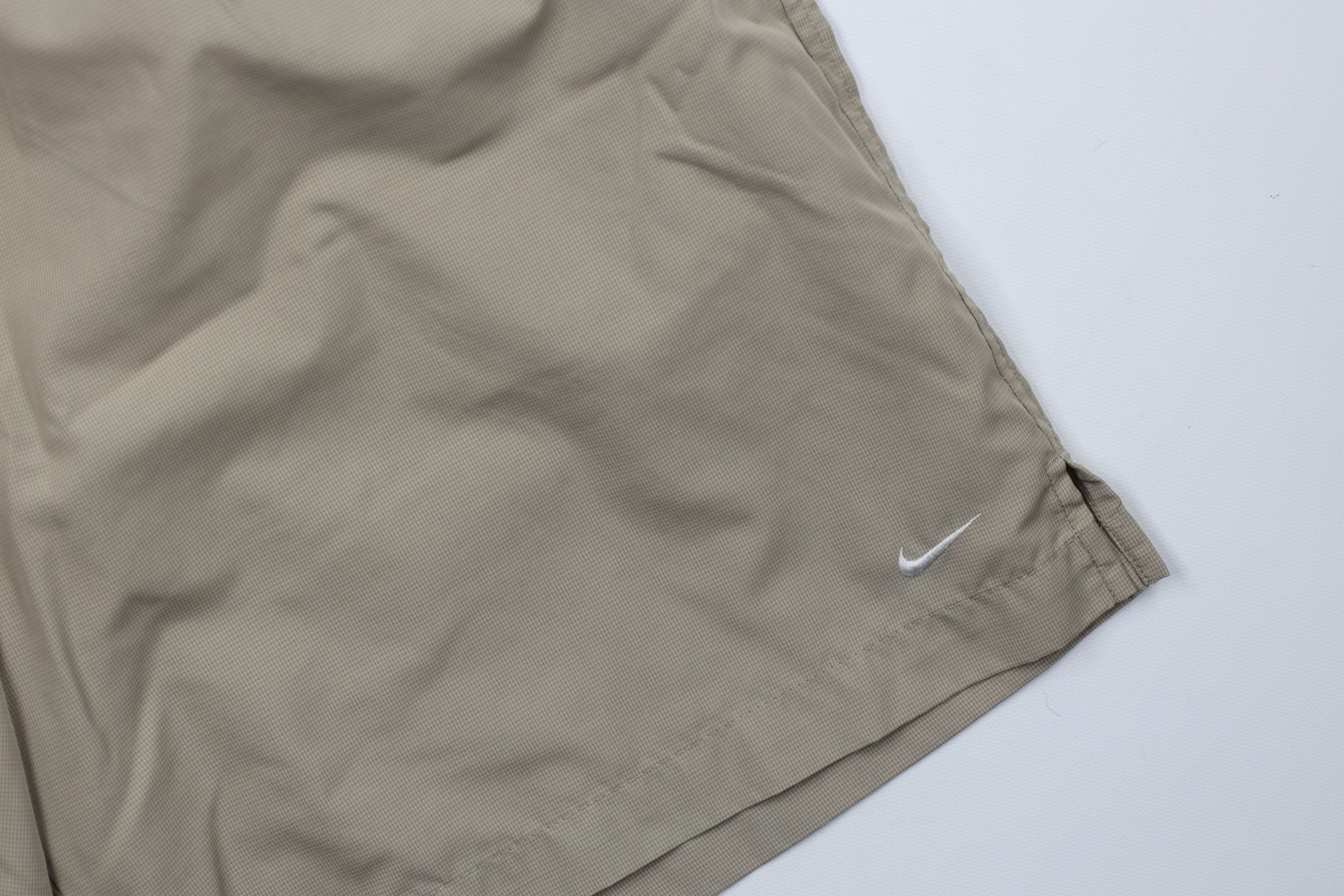 Nike × Vintage Vintage Nike Challenge Court Mini Swoosh Tennis Shorts Beige Size US 34 / EU 50 - 5 Thumbnail