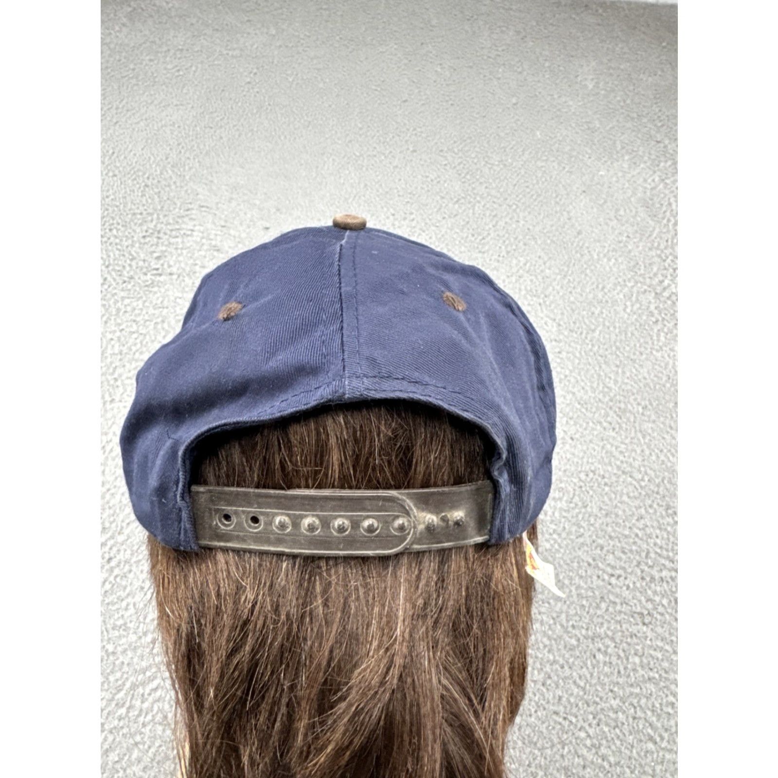 Vintage VINTAGE Wile E. Coyote Why Me Snapback Embroidered Branded Looney Tunes Tan Blue Hat Men One Size Black Style Snapback Size ONE SIZE - 4 Thumbnail