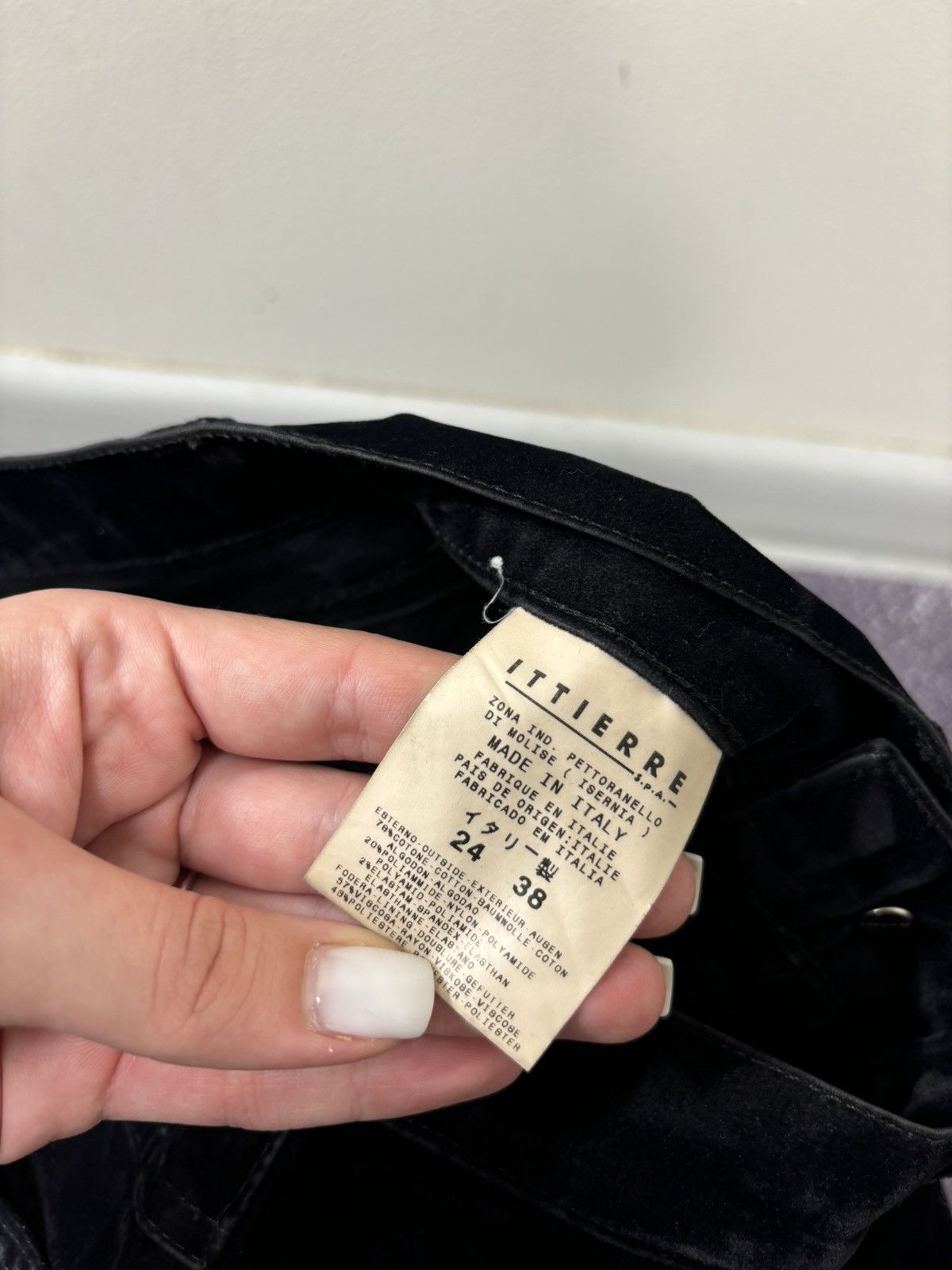 Versace Jeans Couture Vintage Versace Jeans Couture Women’s Medusa Velour Pants Size 26" / US 2 / IT 38 - 14 Thumbnail