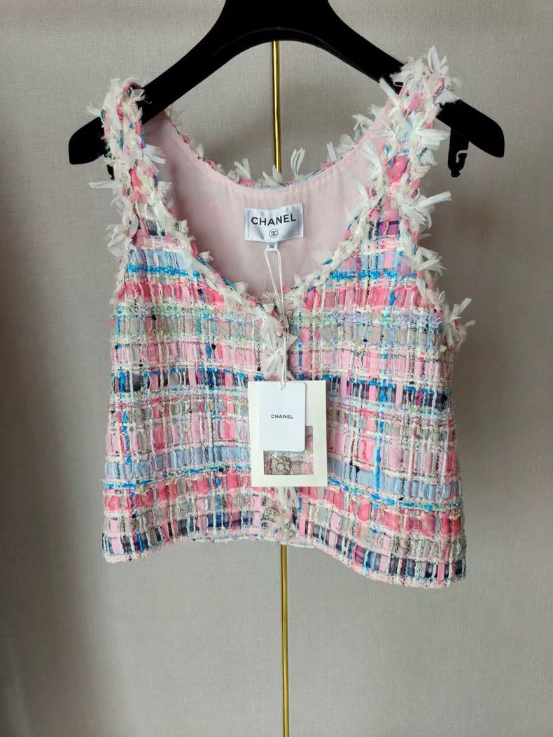 Chanel Chanel Tweed Sleeveless Vest - dmc Size US XS / EU 42 / 0 - 1 Thumbnail