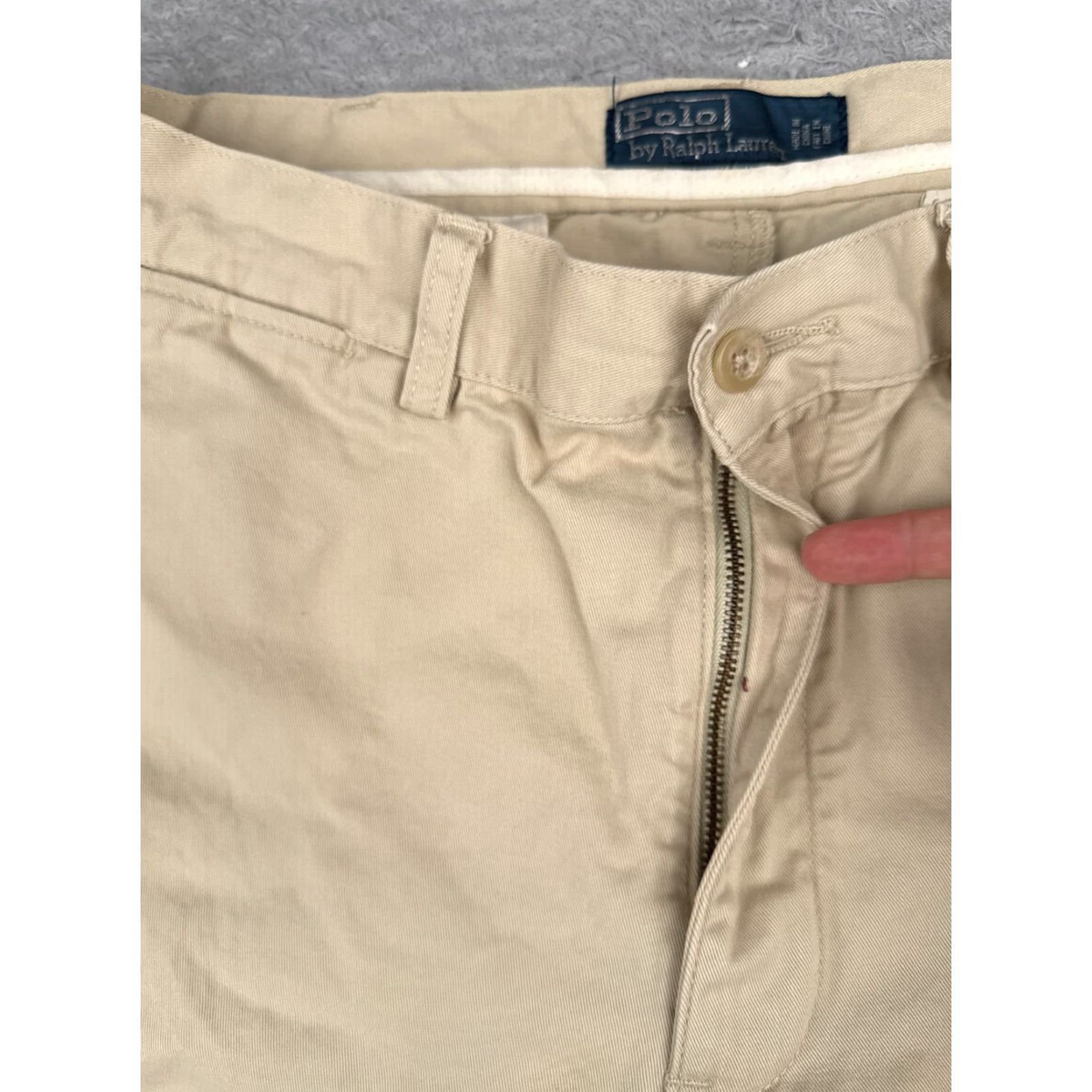 Polo Ralph Lauren VINTAGE Polo Ralph Lauren Shorts Men 36 Beige Chino Zip Fly 100% Cotton Classic Seasonal Casual Workwear Mens Size US M / EU 48-50 / 2 - 6 Thumbnail