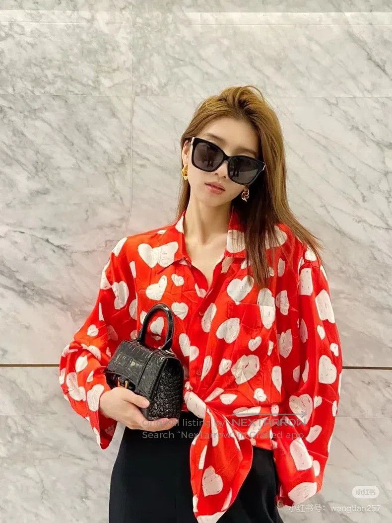 Balenciaga Balenciaga Heart Red Shirt, Size 34 Size XXS / US 00 / IT 34 - 5 Thumbnail