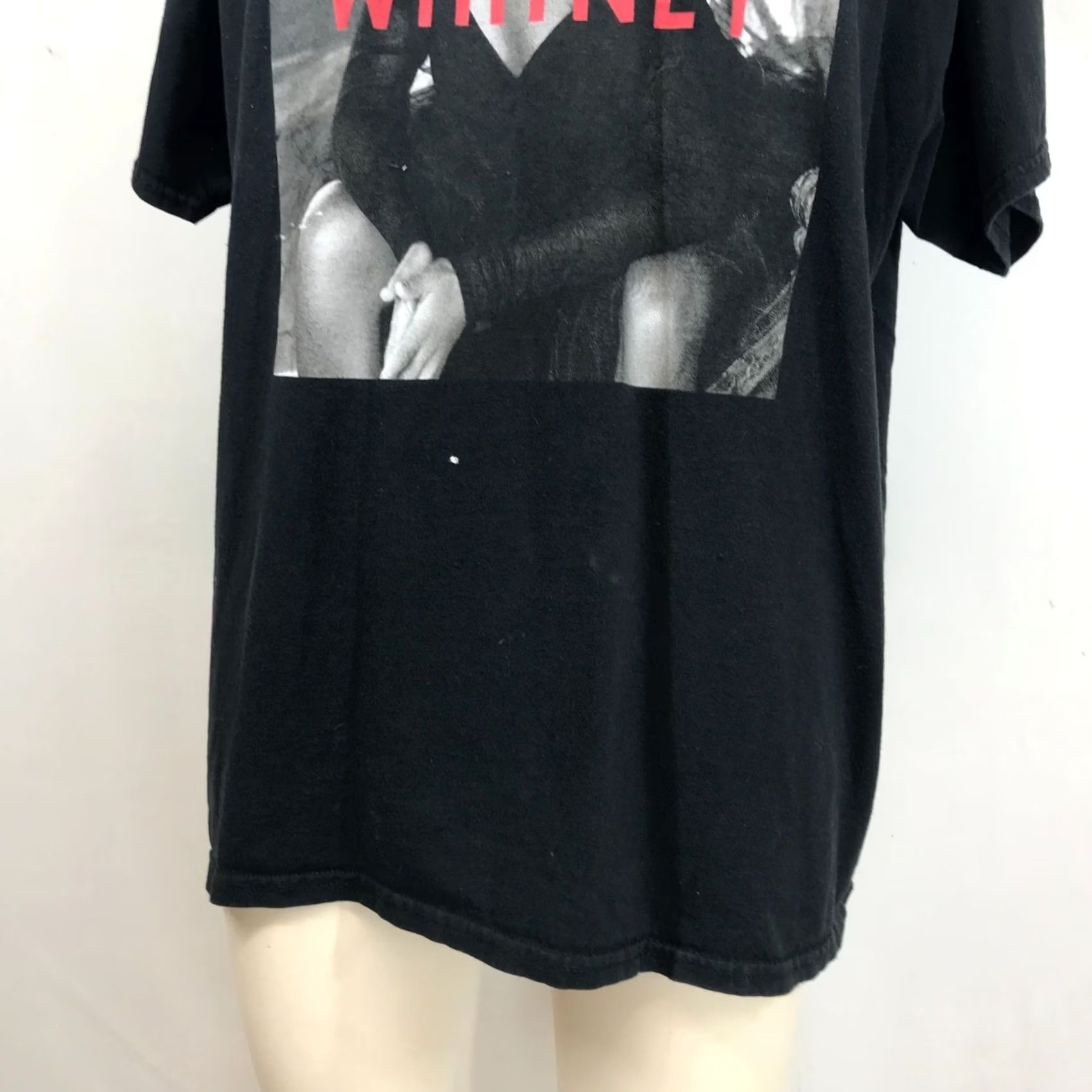 Vintage WHITNEY HOUSTON Shirt Black 2XL Mens SHORT SLEEVE GRAPHIC 100% COTTON Size US XXL / EU 58 / 5 - 3 Thumbnail