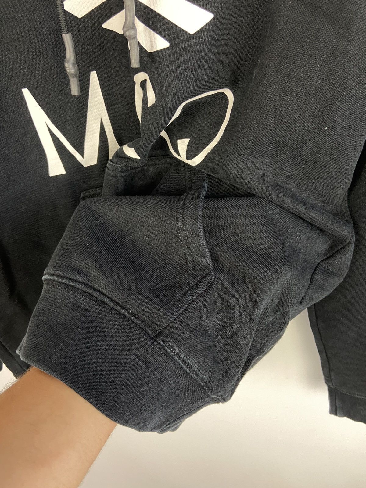 Alexander McQueen McQ Alexander McQueen Sun Logo Popover Hooded Hoody Black Size US S / EU 44-46 / 1 - 10 Thumbnail