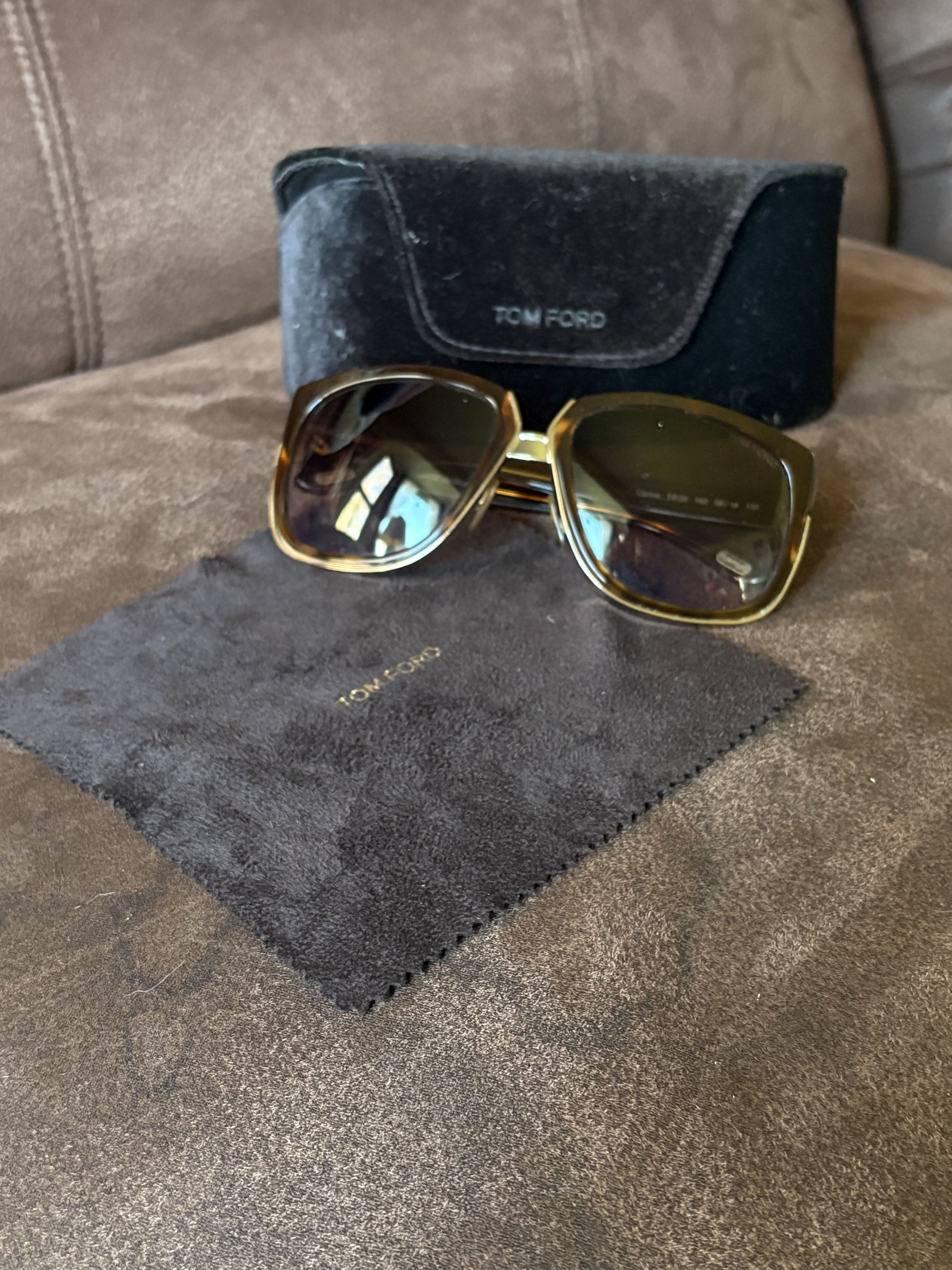 Tom Ford Corine TF20 Size ONE SIZE - 1 Thumbnail