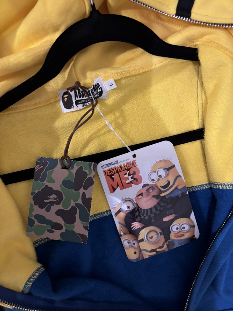 Bape *RARE* Bape Minion hoodie Size US L / EU 52-54 / 3 - 4 Thumbnail