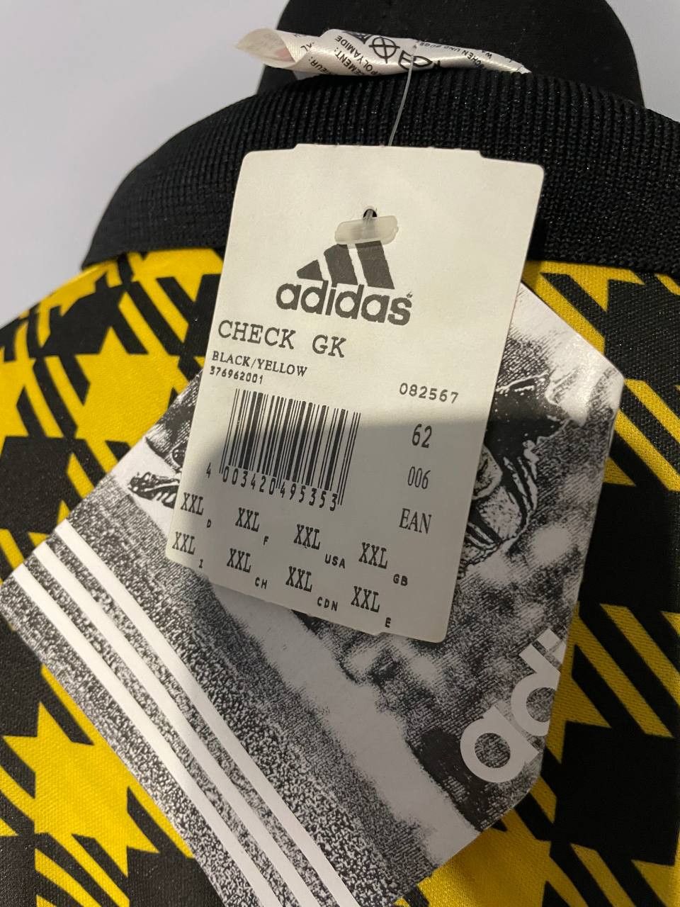 Adidas × Vintage 1997-98 adidas Template Goalkeeper Shirt #1 Size US XL / EU 56 / 4 - 4 Thumbnail
