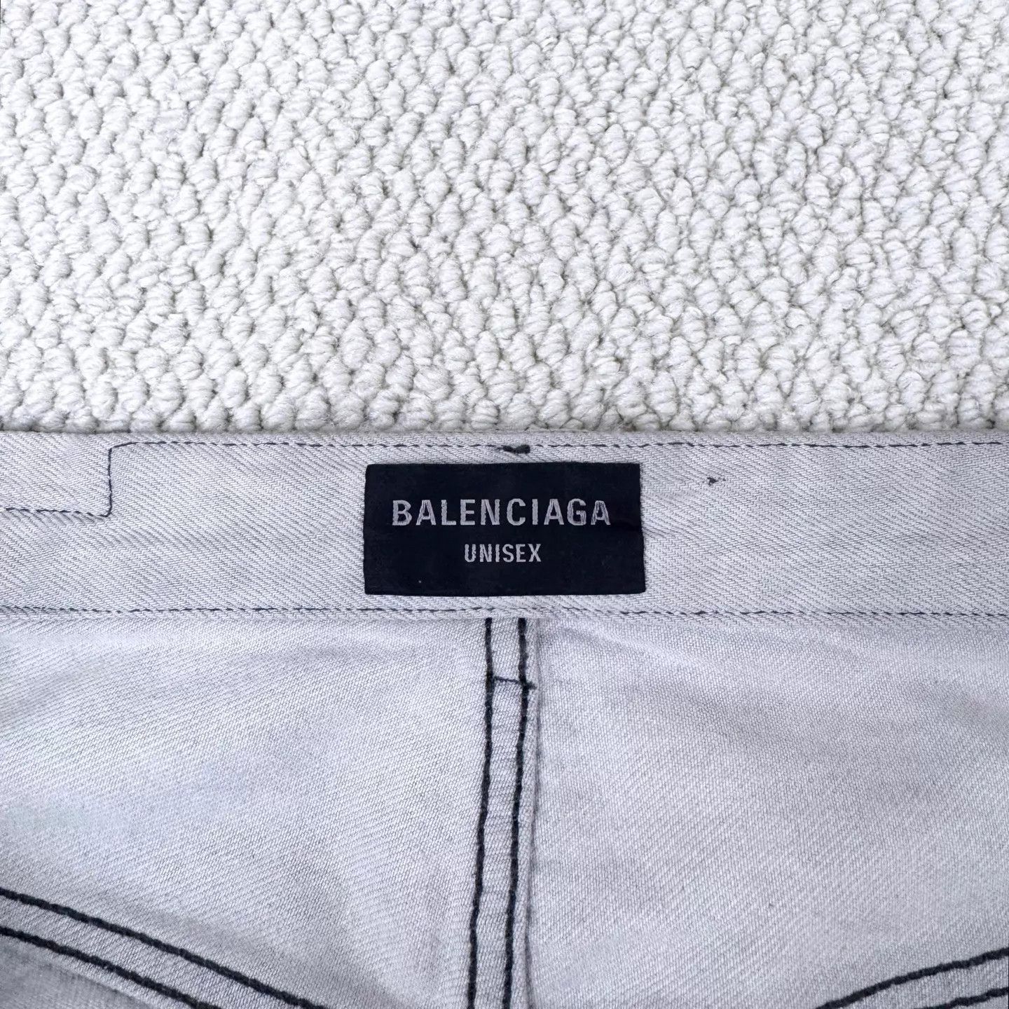 Balenciaga Balenciaga FW23 White Washed Graffiti Muddy Denim XS/OS Size US 27 - 3 Thumbnail