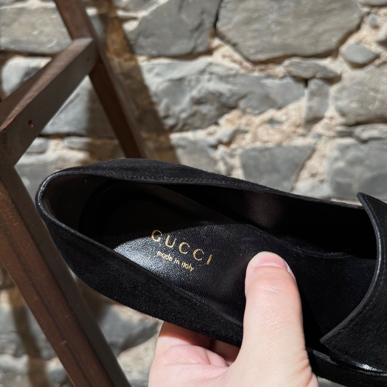 Gucci Gucci Black Suede Crystal Horsebit Pumps Size US 7.5 / IT 37.5 - 5 Thumbnail