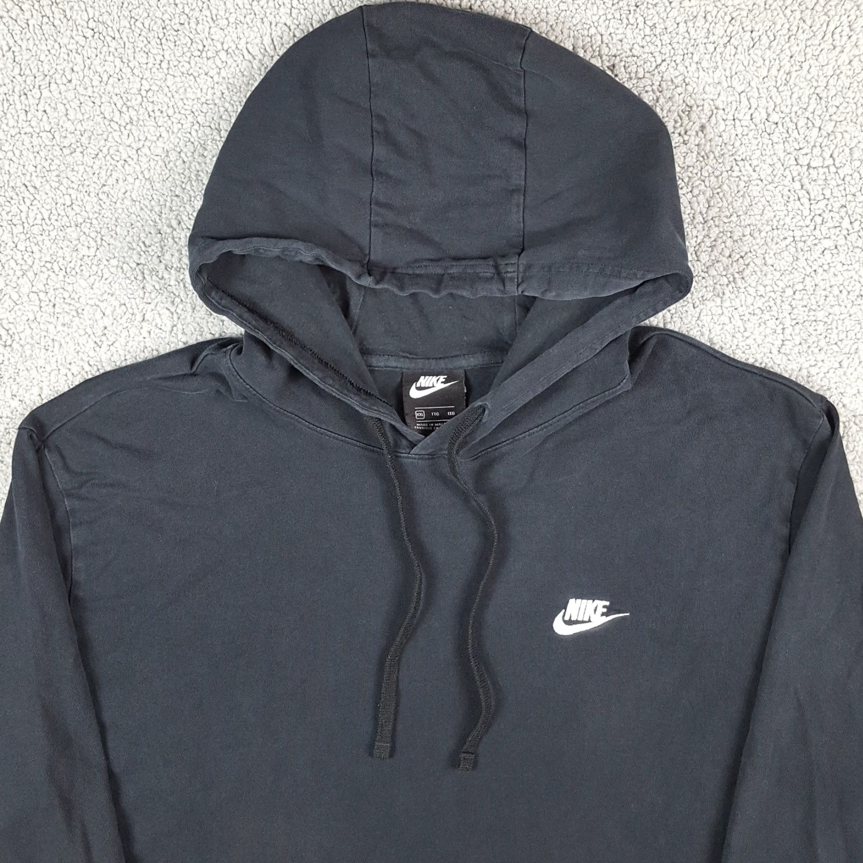 Nike Vintage Nike Faded Black Athletic Hoodie Men’s Size 2XL Pullover Sweatshirt Grunge 90s Size US XXL / EU 58 / 5 - 2 Thumbnail