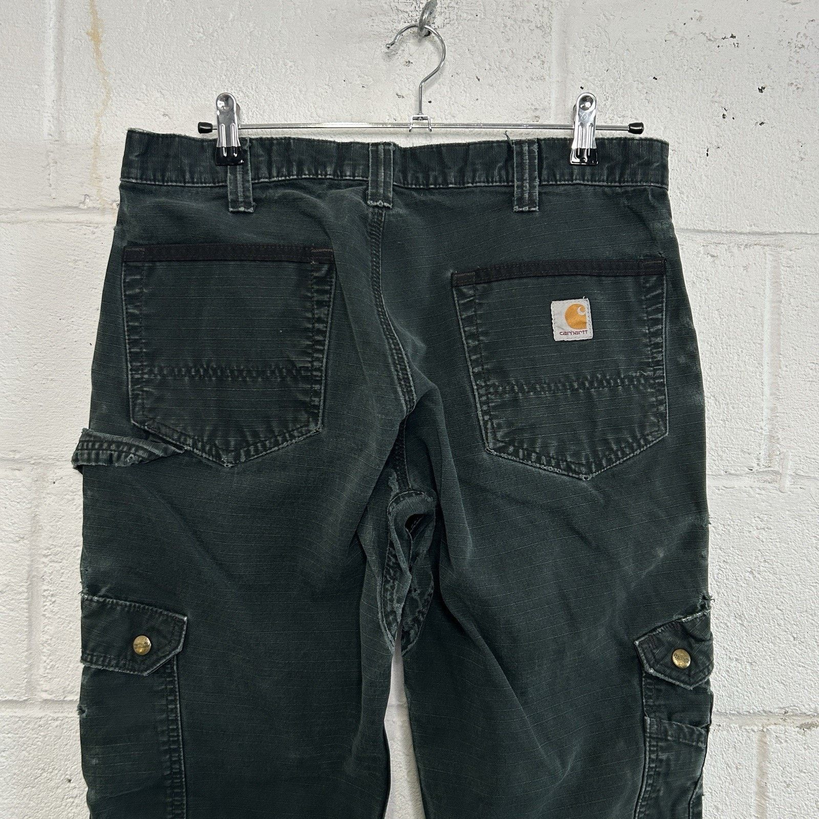 Carhartt Vintage Carhartt Relaxed Utility Cargo Pants “Black” B342 Size US 34 / EU 50 - 5 Thumbnail