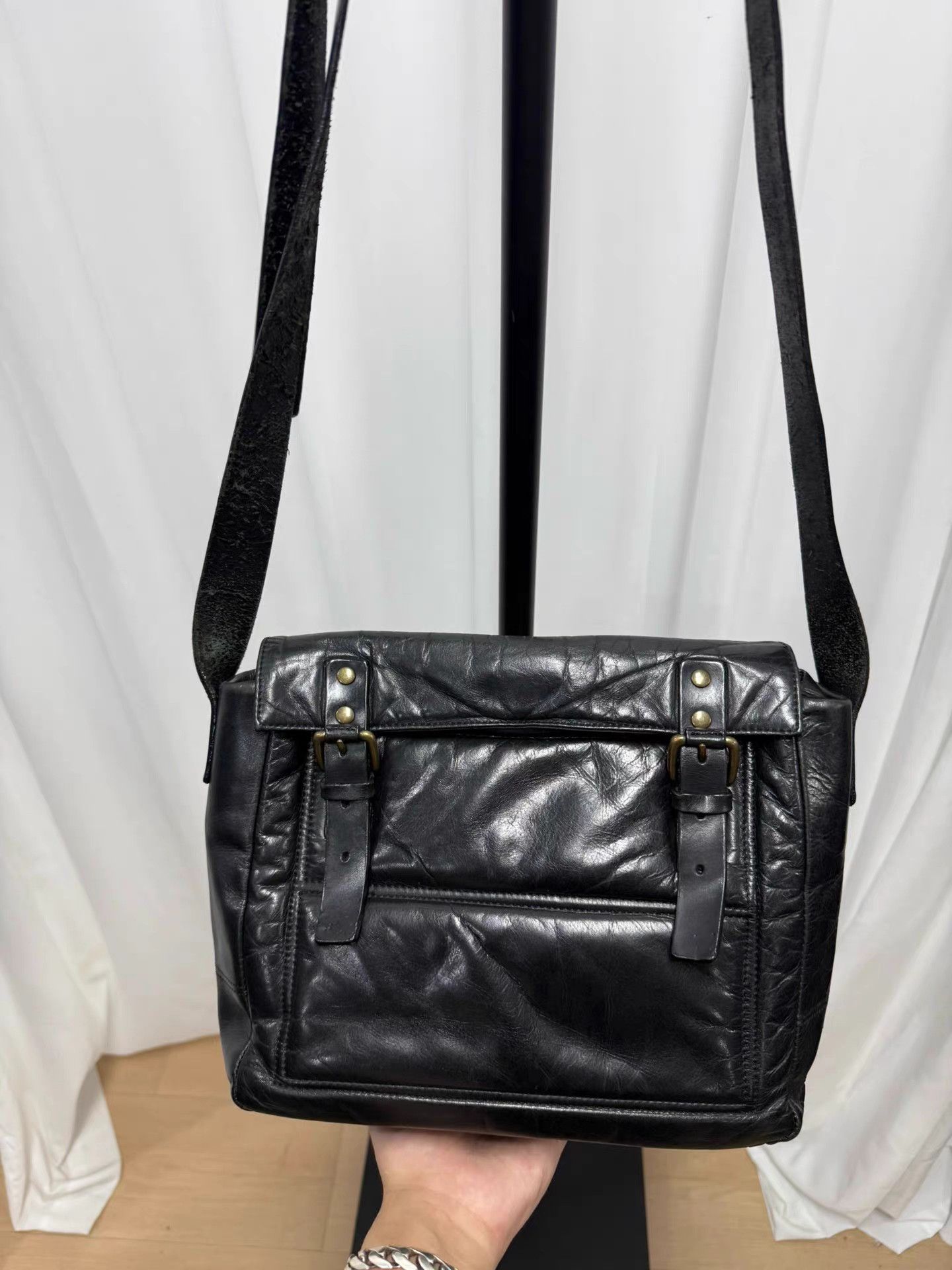 Dries Van Noten Dries van noten Padded Leather Messenger Bag K20 Size ONE SIZE - 1 Thumbnail