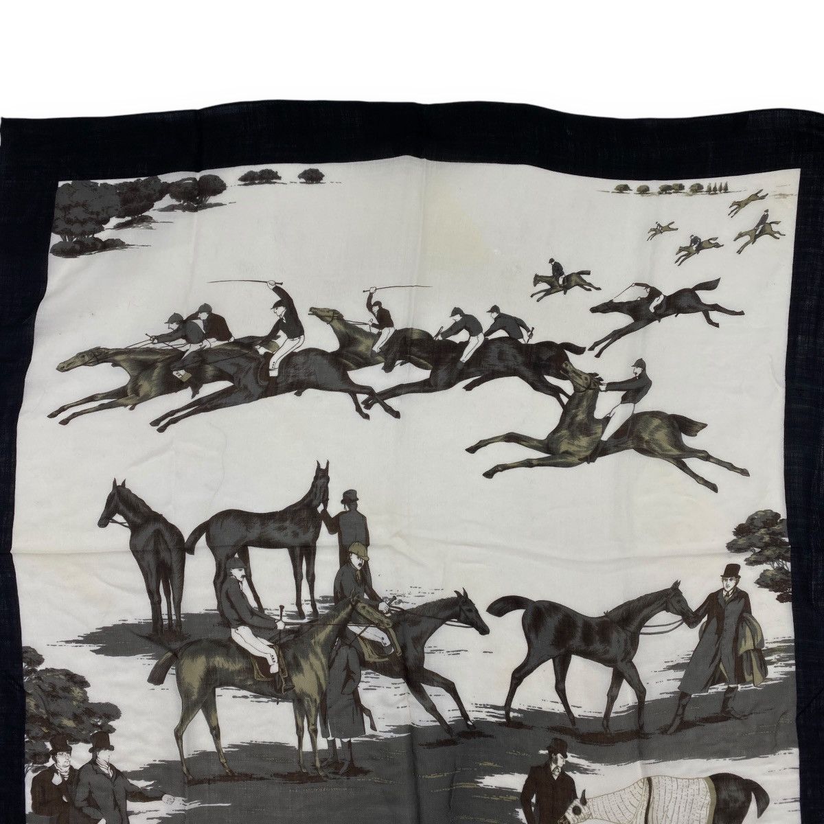 Vintage Vintage HORSE RACING & HUNTING Scene Scarf Shawl Border Size ONE SIZE - 2 Thumbnail