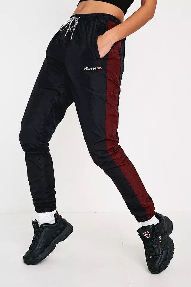 Ellesse Ellesse Womens Black Burgundy Nylon Track Pants Pockets Logo Size 27" / US 4 / IT 40 - 1 Thumbnail