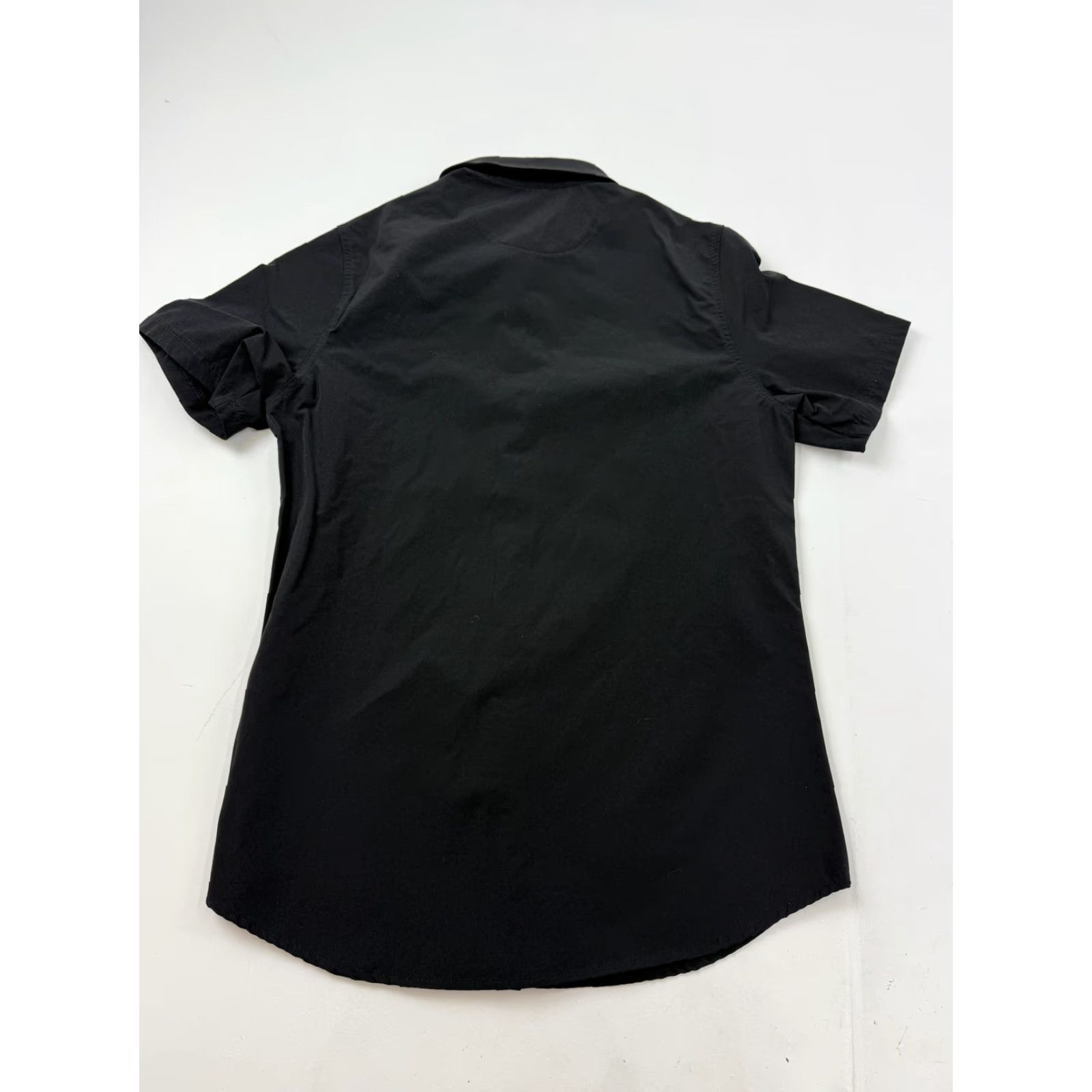 Vintage Scott James Shirt Mens Medium Black Solid Short Sleeve Button Front Pockets Size US M / EU 48-50 / 2 - 4 Thumbnail