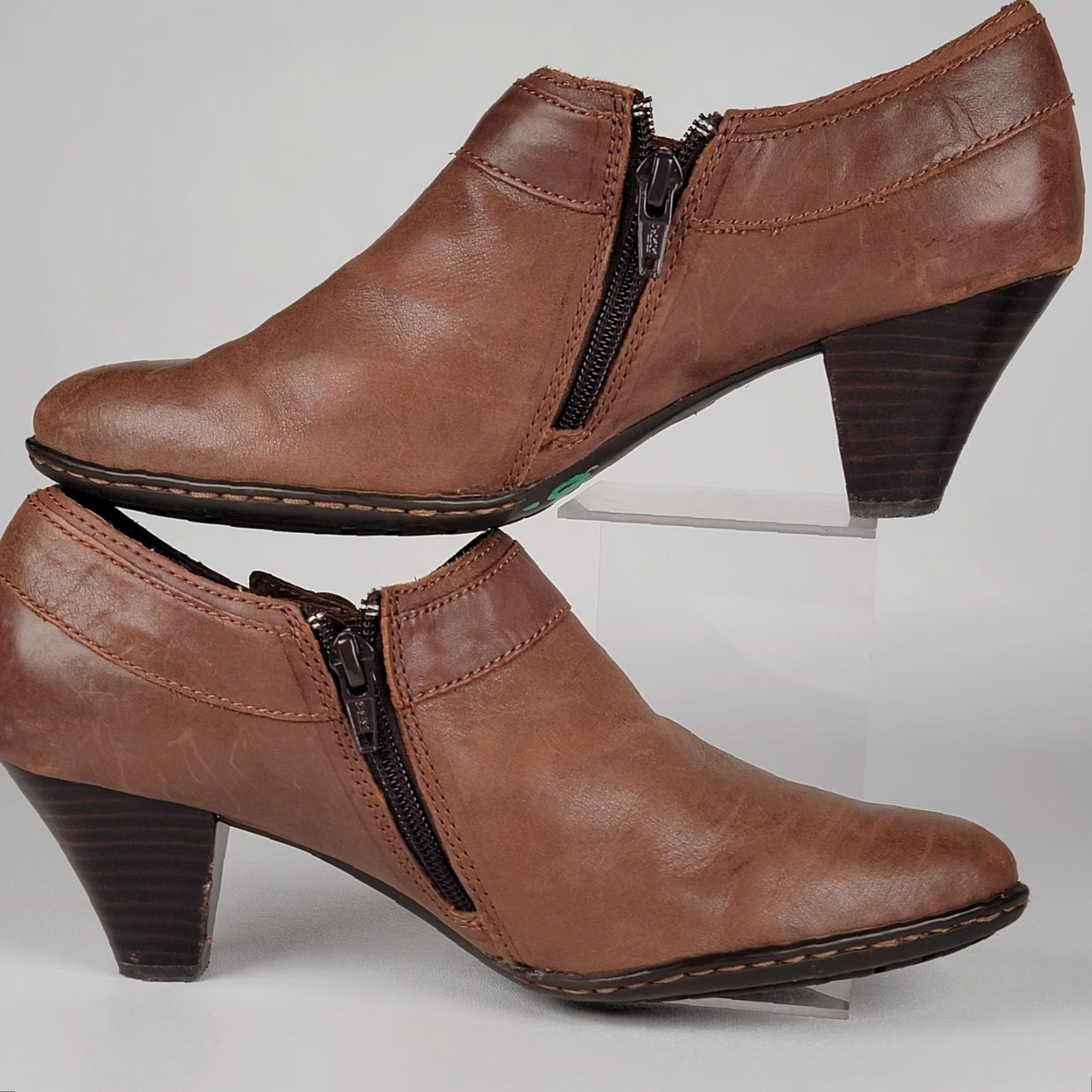 Born Born Calixta Boot Pump Womens Brown Leather Bootie 8 Round Toe Zip Cone Heel Block Heel Boho City Fall Winter Leather 8 Womens Boots Size US 8 / IT 38 - 4 Thumbnail