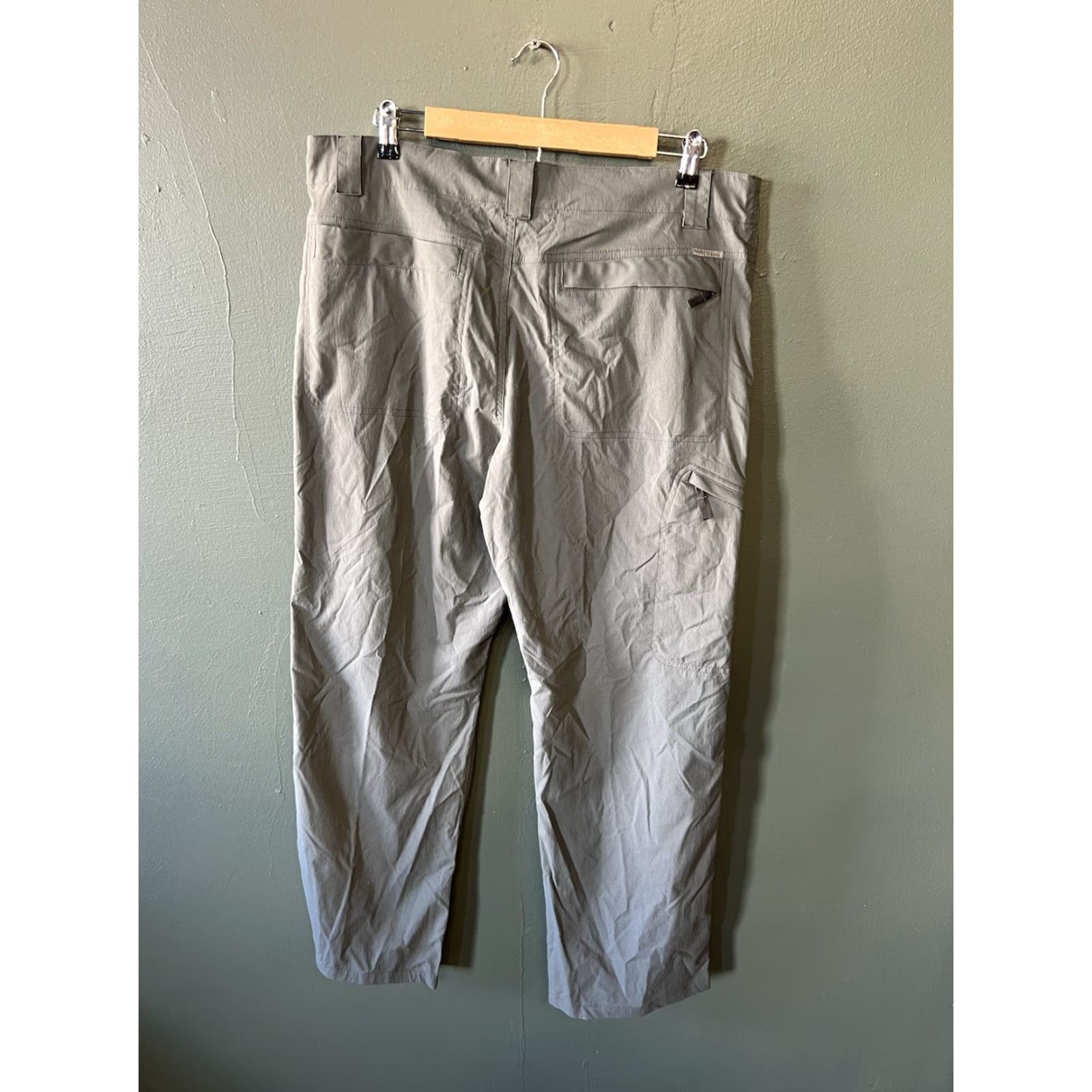 Royal Robbins Royal Robbins Men's Gray Chino Pants Outdoor Hiking Size 36 x 30 Regular Size US 36 / EU 52 - 2 Thumbnail