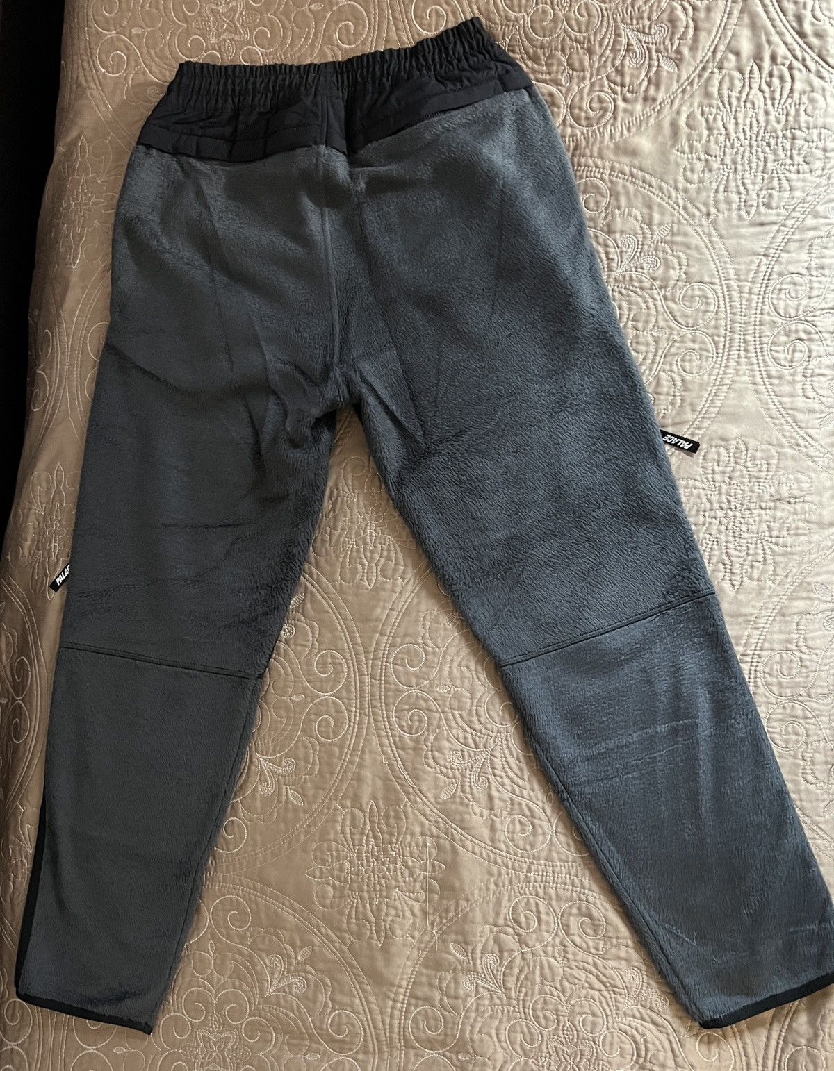 Adidas × Palace Palace x Adidas Polar Track Pant dark gray Medium Size US 32 / EU 48 - 3 Thumbnail