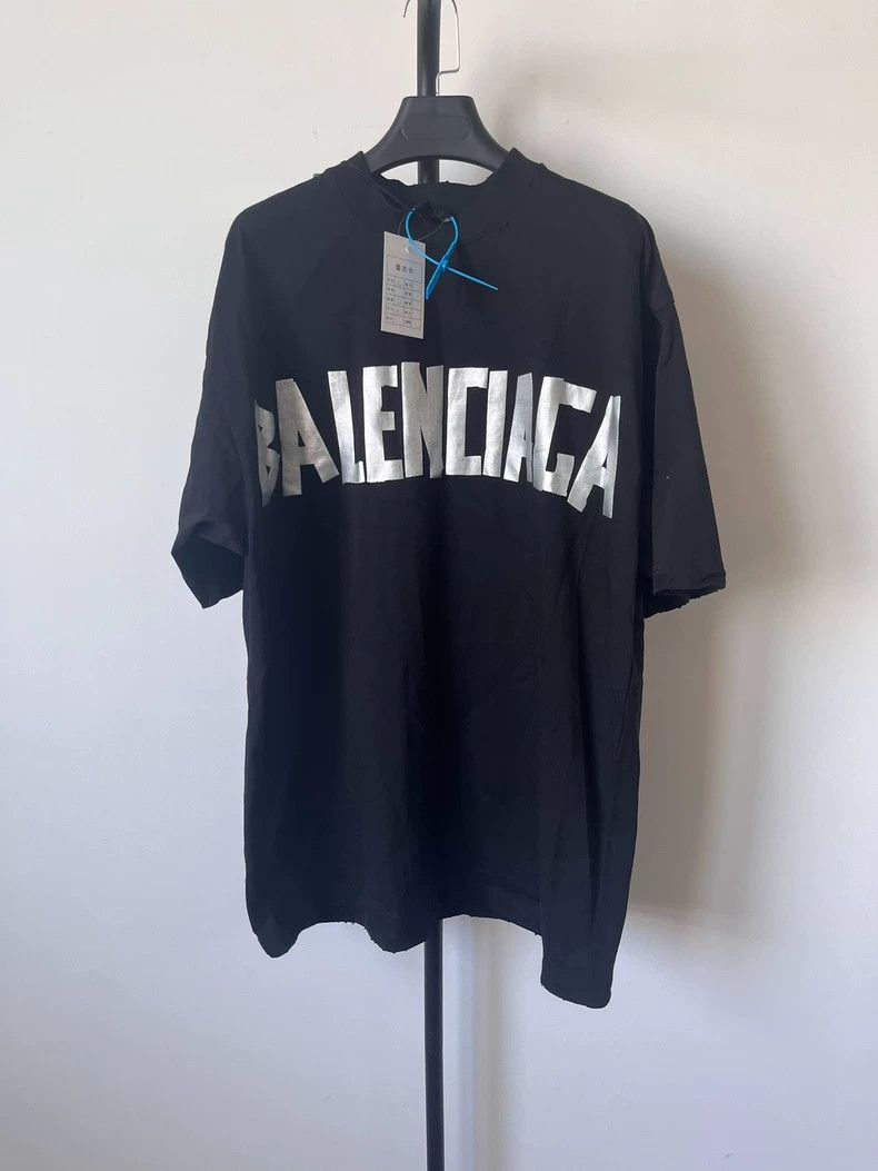 Balenciaga Balenciaga Tape Logo Short Sleeve T Size US S / EU 44-46 / 1 - 1 Thumbnail
